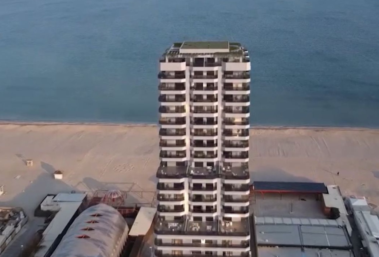 Antonia și Alex Velea și-au cumpărat apartament la mare: „Ne-am îndeplinit un vis”. Vor avea vecini celebri în complexul de lux din Mamaia
