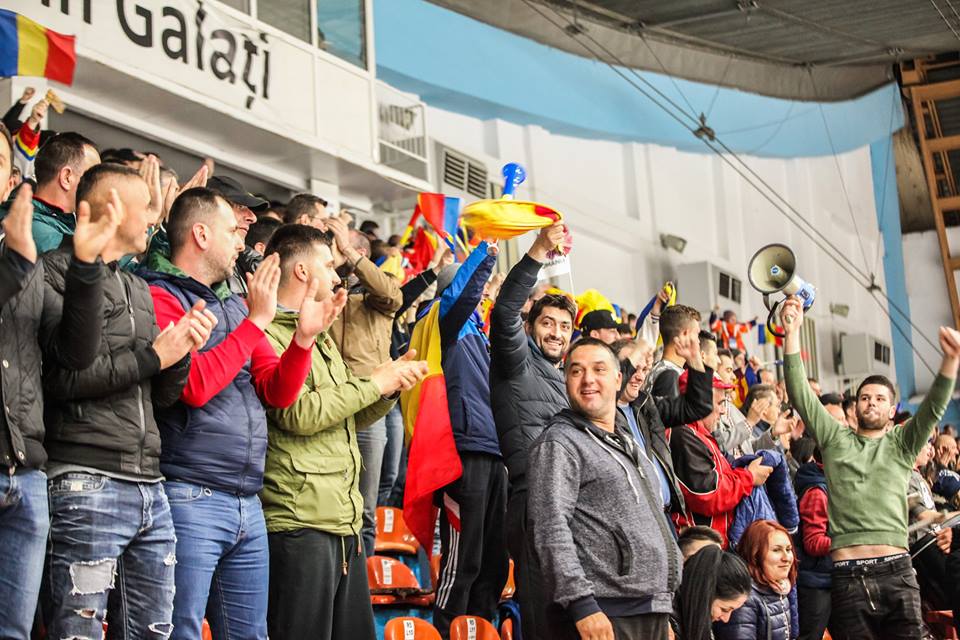 România a învins Spania și s-a calificat la Campionatul Mondial, Divizia I