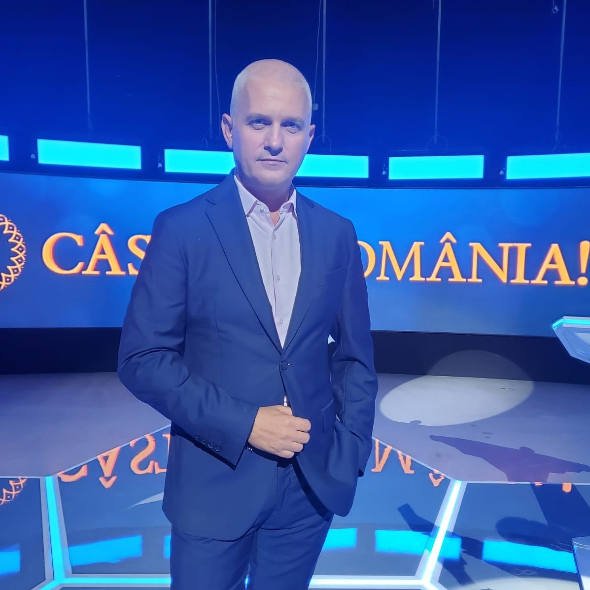 Virgil Ianțu revine la TVR 1 cu emisiunea „Câștigă România”. Când începe sezonul special: „Nu este doar un concurs, e un mod de viaţă”