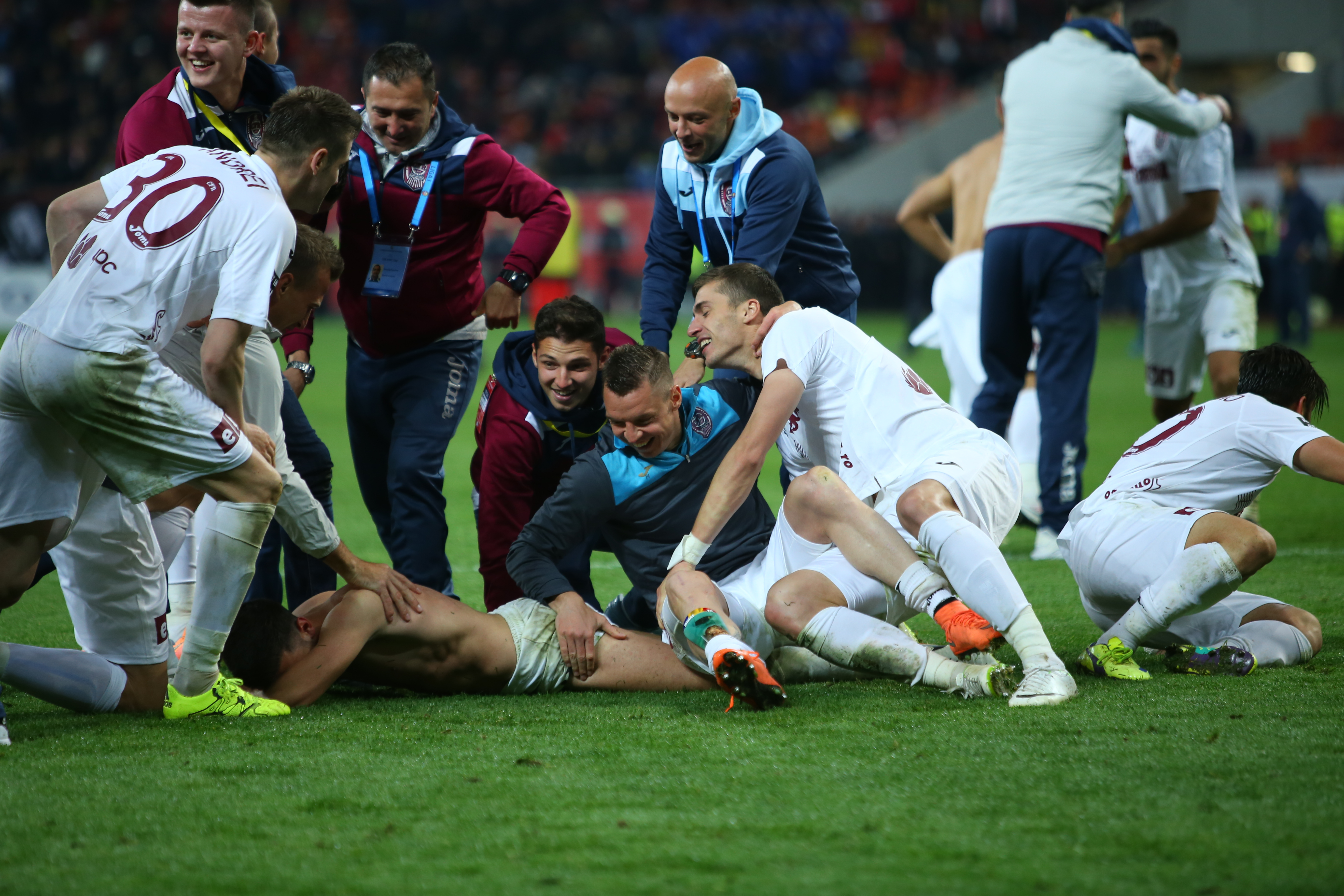 Cupa României la fotbal, CFR Cluj - Dinamo, 7-6, după penalty-uri| VIDEO & FOTO