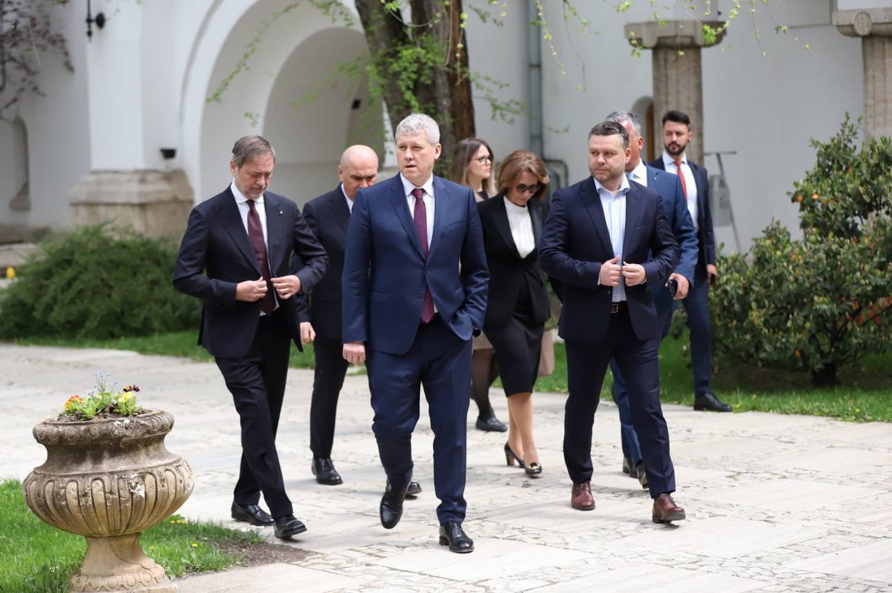 Ilie Bolojan, după consultările cu Nicușor Dan de la Cotroceni: „Îmi asum mandatul de premier, astfel încât criza politică generată de PSD să aibă efecte minime”
