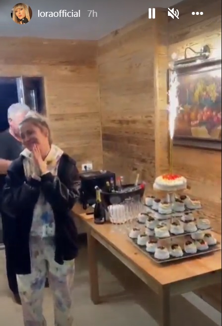 Lora și-a anulat concertele din acest weekend. Ce se întâmplă cu cântăreața: „Eu joc mima următoarele cinci zile”