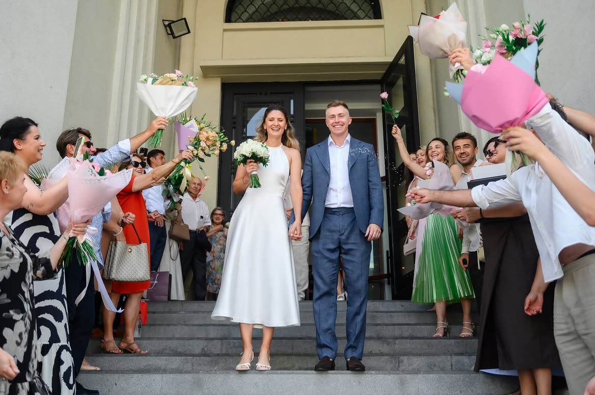 Irina Begu s-a căsătorit civil cu antrenorul ei, Victor Crivoi. Imagini de la cununia civilă