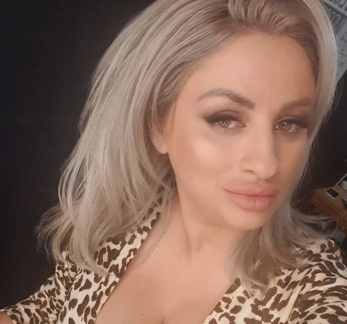 Sânziana Buruiană își duce fetița la concursuri de Miss. "Am rămas șocată cum la 3 ani poți să transformi copilul" | FOTO