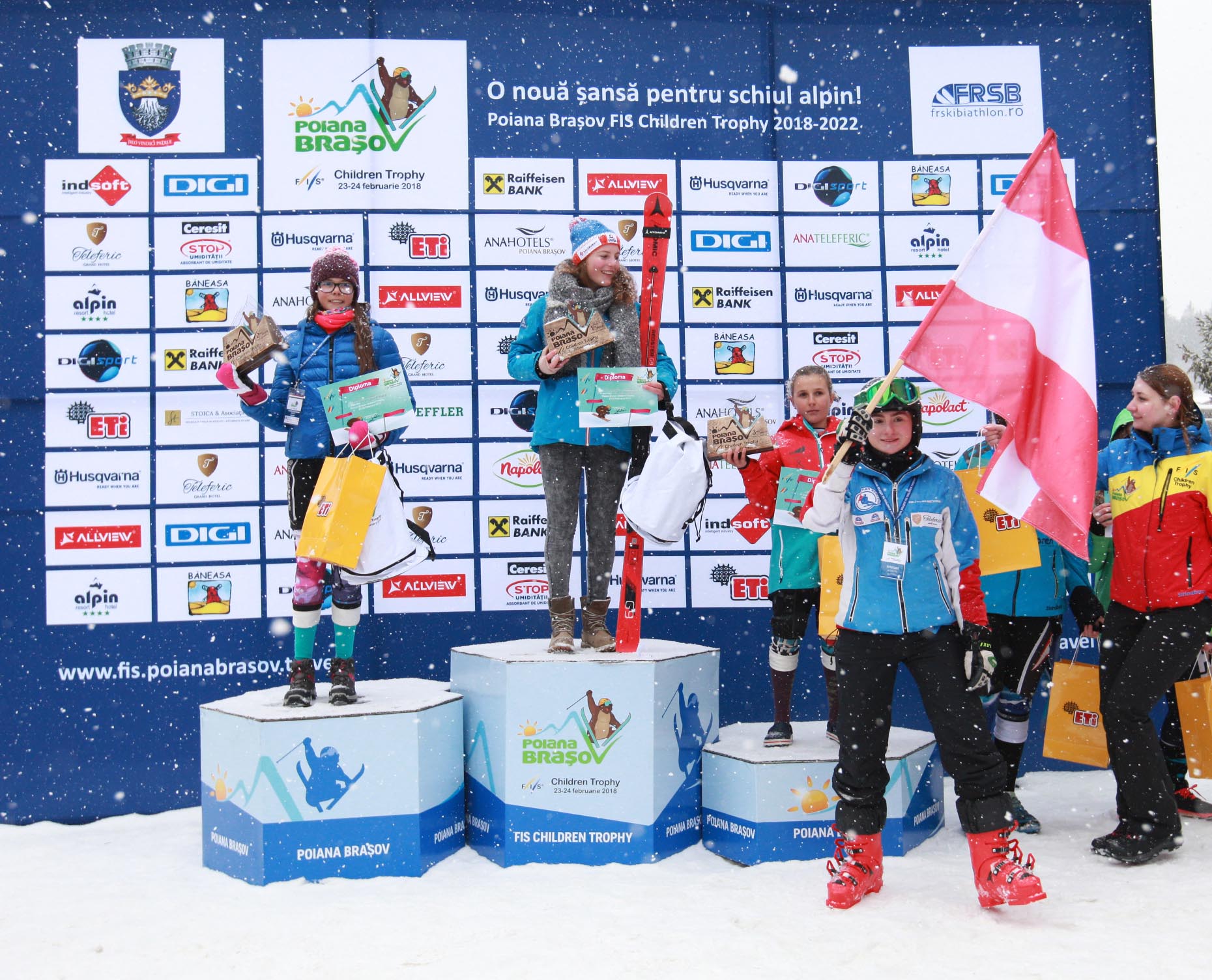 Întreceri spectaculoase la FIS Children Trophy, în Poiana Brașov. Lista câștigătorilor / GALERIE FOTO