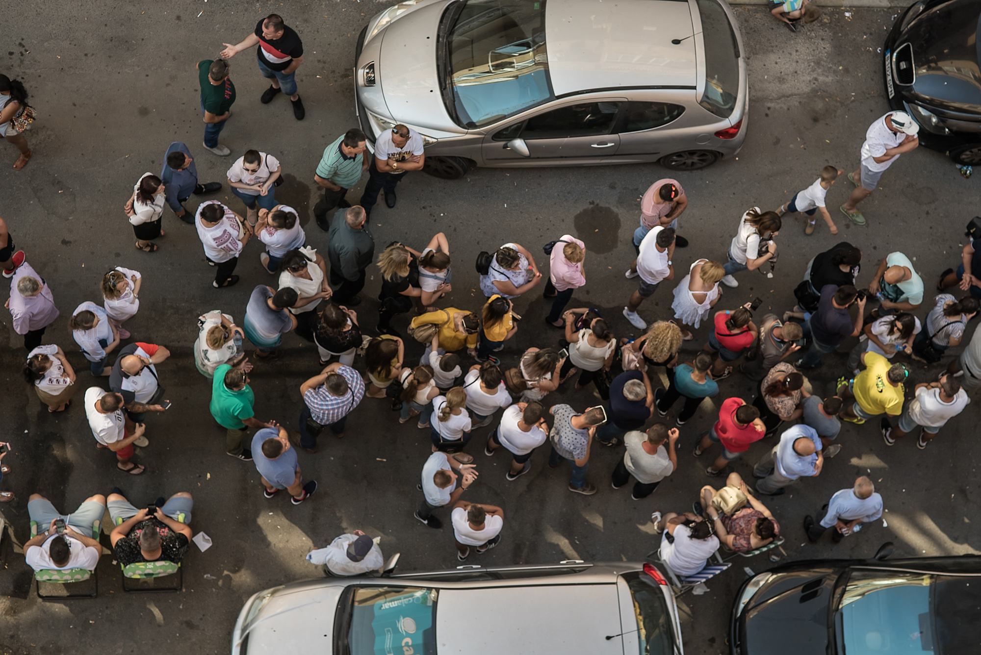 În diaspora au suferit și votanții, și oamenii din consulate! În Almería, românii au votat în trei ore și jumătate pentru alegerile din România și în 10 minute pentru “localele” din Spania!