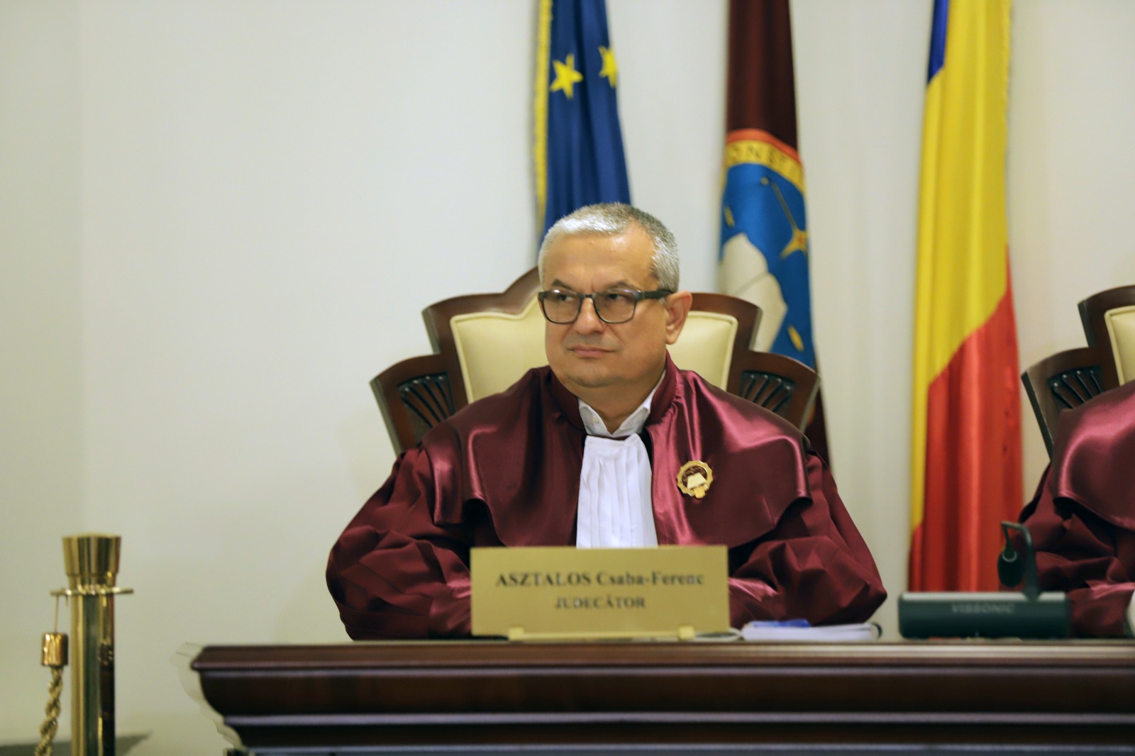 Curtea Constituțională a amânat verdictul la pensiile magistraților. Ilie Bolojan amenințase cu demisia dacă legea pică la CCR