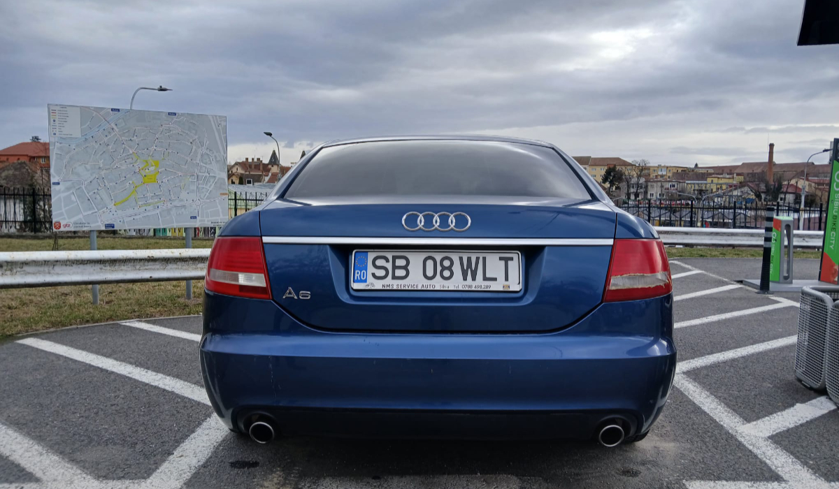 Cu cât a fost vândut la licitație fostul Audi A6 al lui Klaus Iohannis. Mașina pe care o folosea când era primar s-a dat cu aproape de 10 ori mai mult față de prețul de pornire