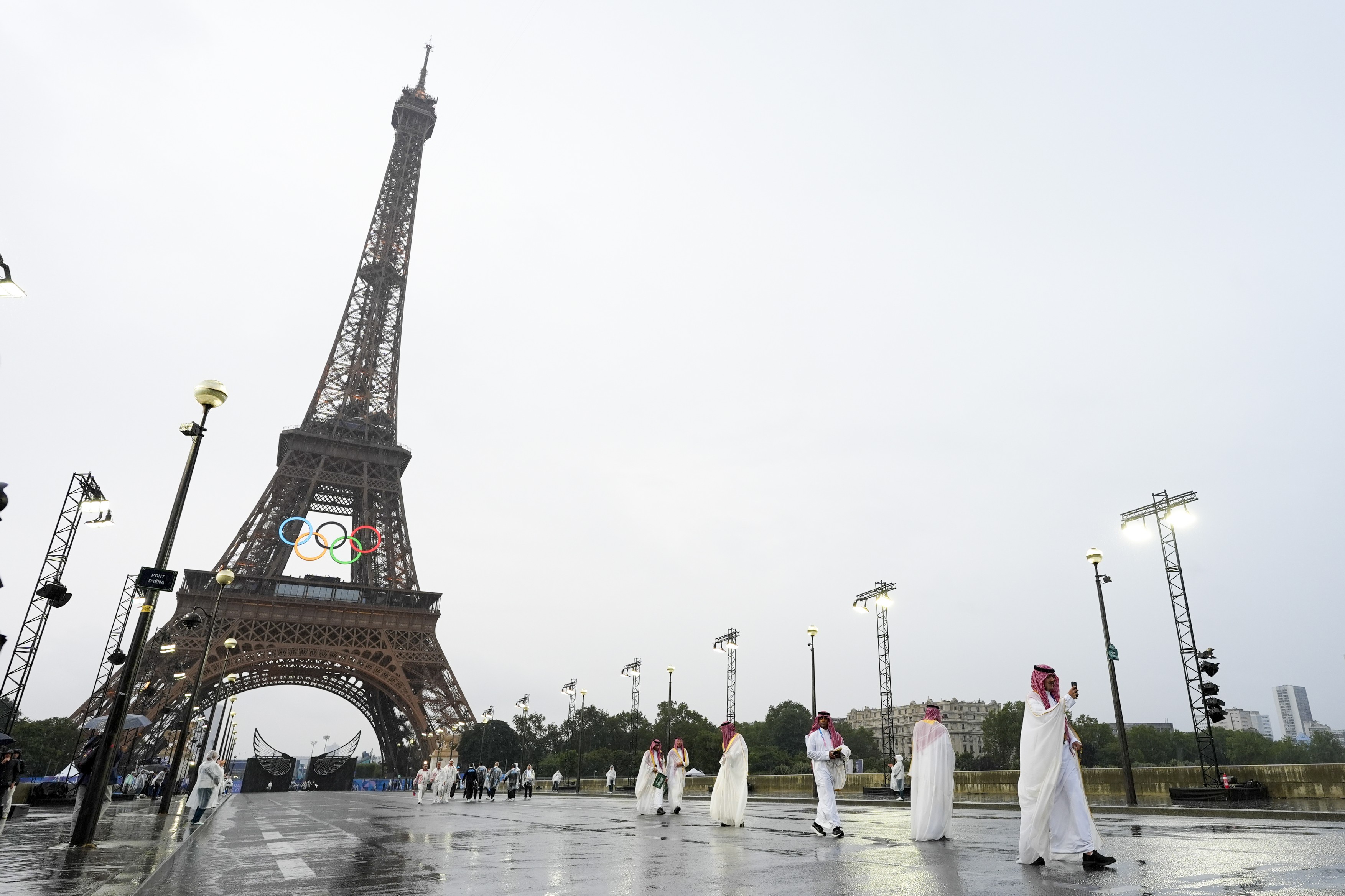 Ceremonia de deschidere a Jocurilor Olimpice de la Paris 2024. Imagini spectaculoase din capitala Franței | VIDEO
