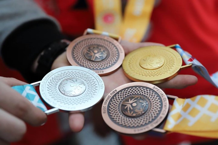 56 de medalii pentru delegația României la Jocurile Mondiale de Vară Special Olympics Abu Dhabi 2019