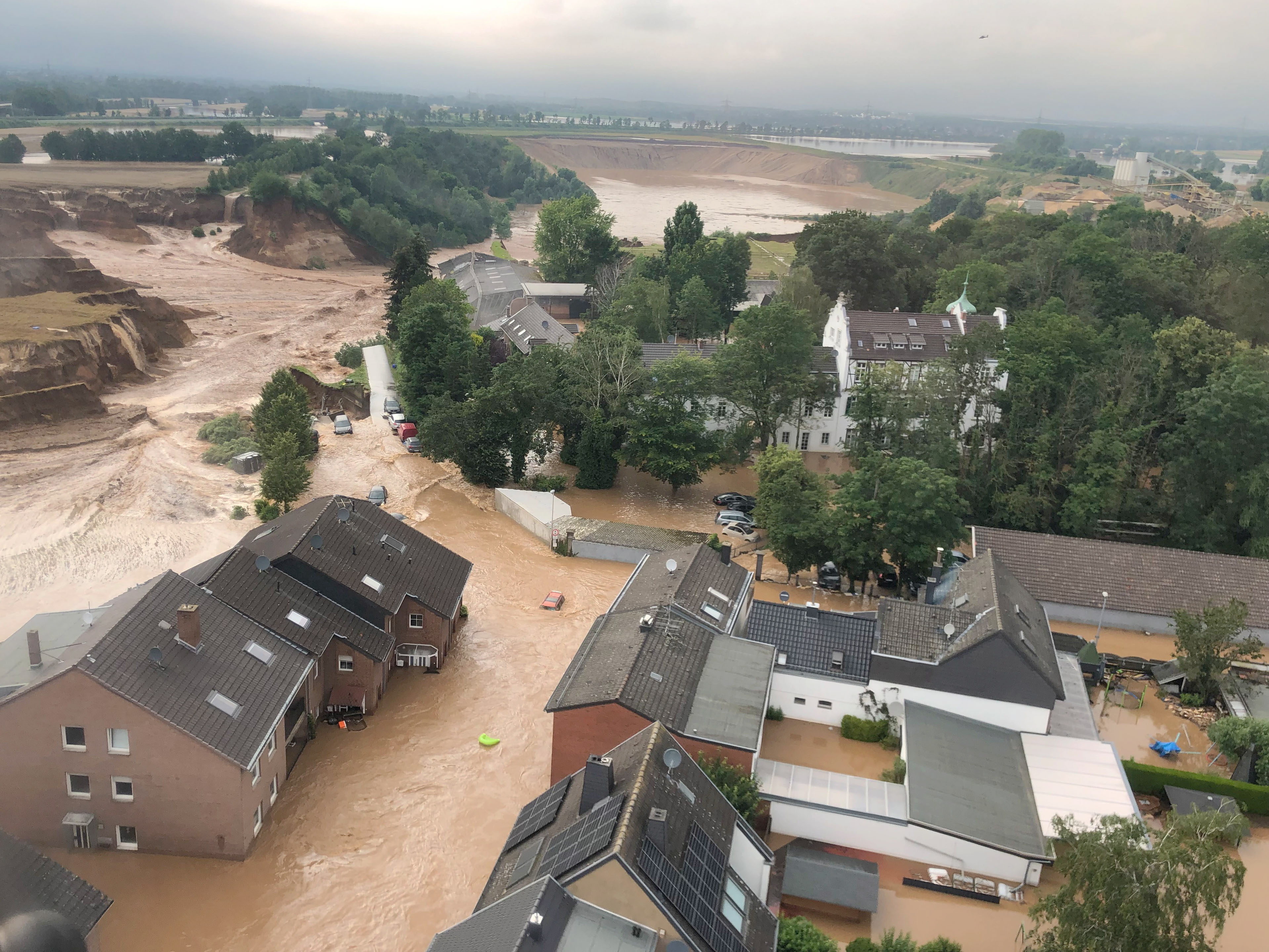 Imaginea dezastrului: alunecare masivă de teren în Germania devastată de inundații