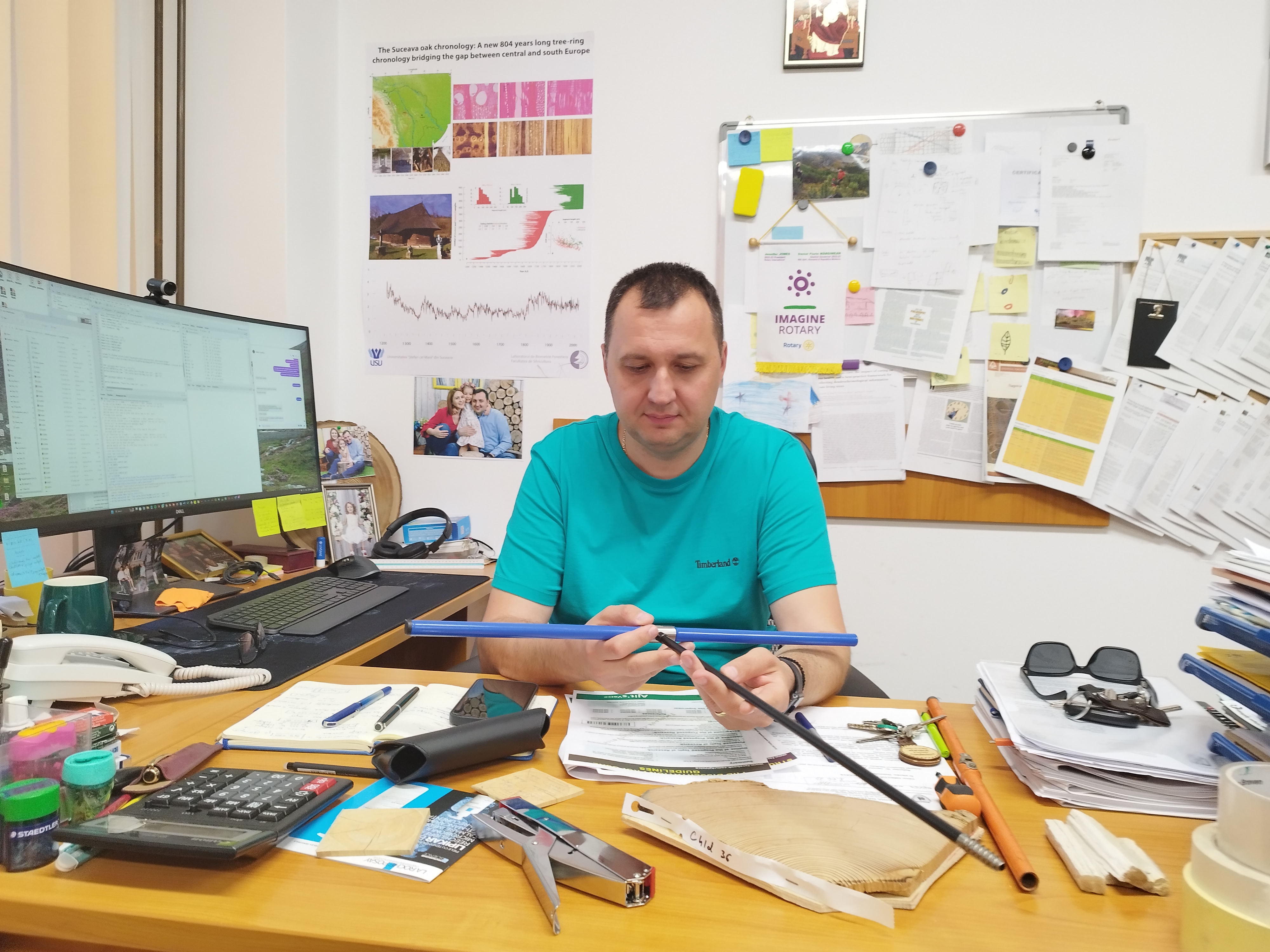 Cum au stabilit cercetătorii din Suceava care e cea mai veche biserică de lemn din țară, cu aparatură care se mai găsește doar la alte două laboratoare europene