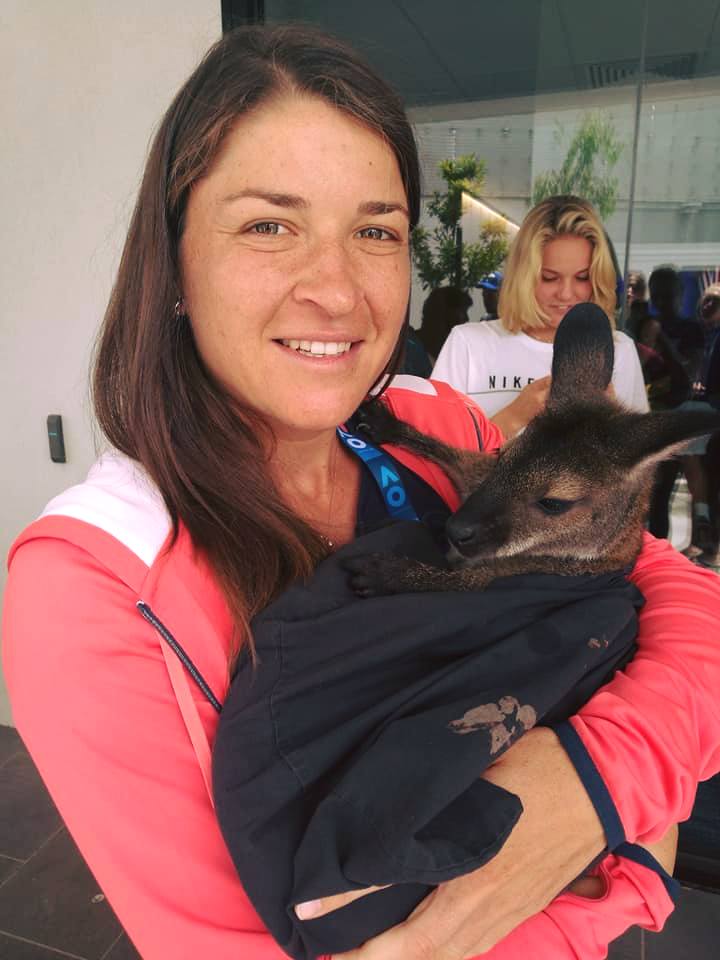 Alexandra Dulgheru, îmblânzitoarea de șerpi. Sportiva noastră s-a jucat cu animalele, la Melbourne / GALERIE FOTO