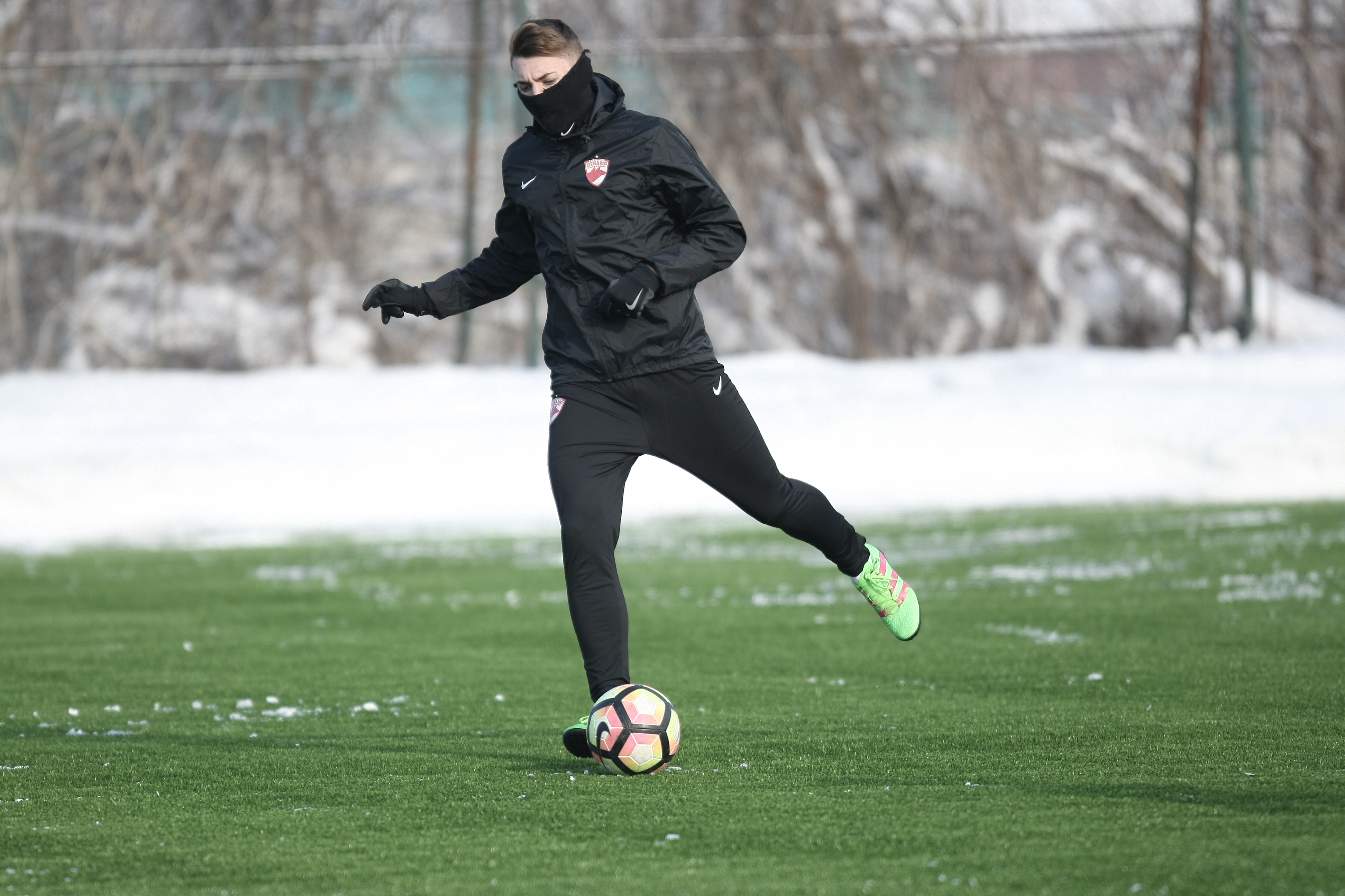 Ioan Andone a condus un antrenament la -14 grade Celsius. Portarul Cobrea s-a transferat la FC Botoșani | GALERIE FOTO & VIDEO