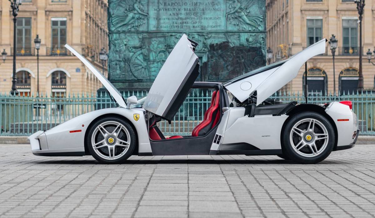 Cum arată Ferrariul extrem de rar scos la vânzare pentru 5.300.000 de euro. Sunt doar câteva în lume