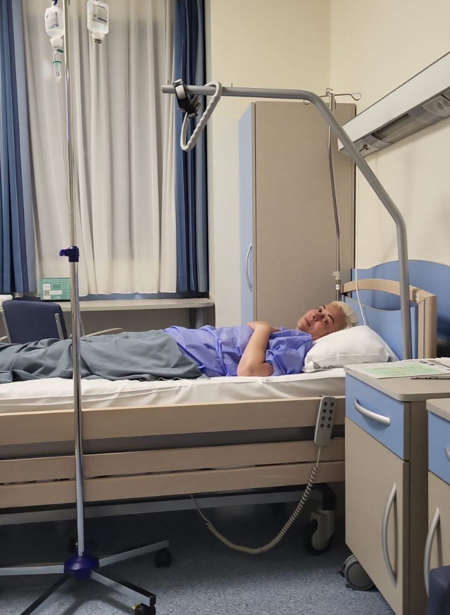 Monica Anghel, pozată pe patul de spital. Primele declarații ale vedetei: „Când ai o problemă de sănătate, ai o singură problemă”