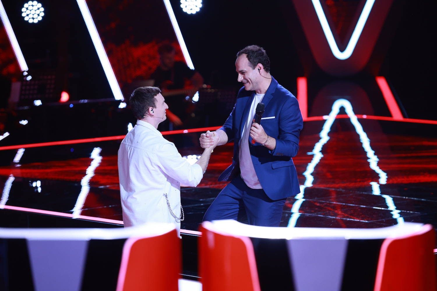 Denis Roabeș, solistul The Motans, și-a anunțat plecarea de la „Vocea României”. De ce nu va mai fi antrenor în sezonul următor. „Simt nevoia să fiu mai direct”