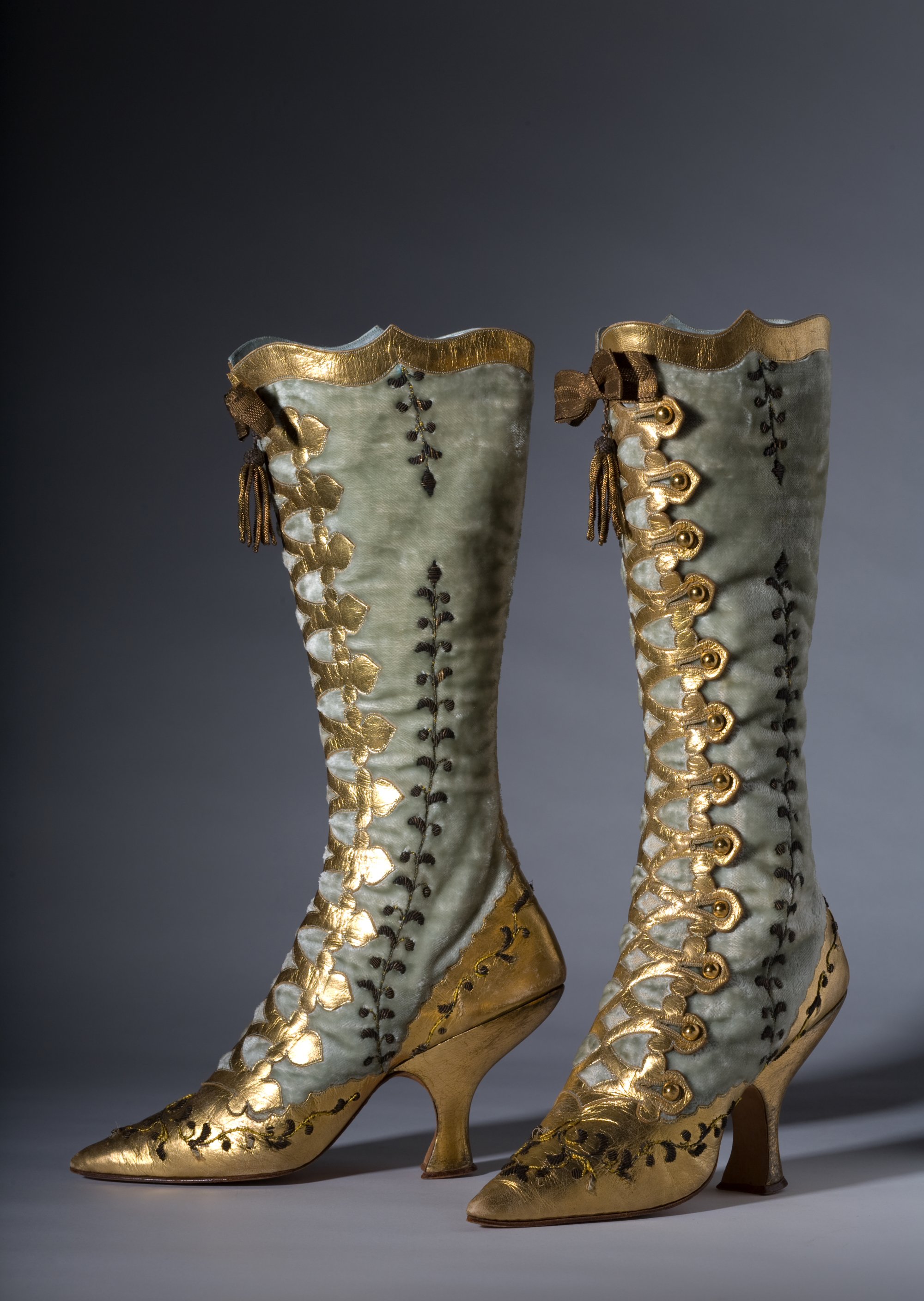 History and origin of high heels