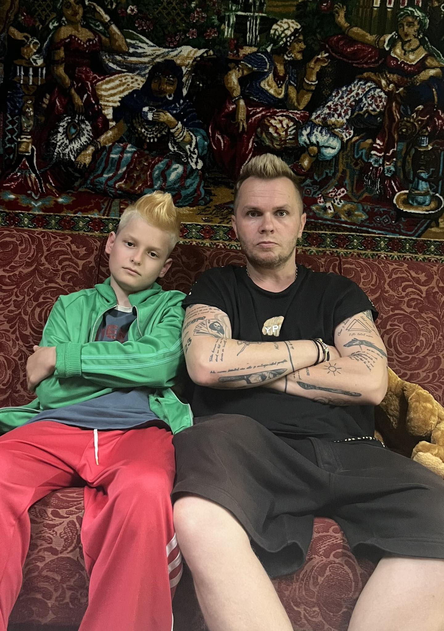 Mama lui Codin Maticiuc, operată pe creier pentru a doua oară. Actorul i-a fost alături în fiecare moment: „Nu a existat RMN pe care să îl facă și să nu fiu cu ea”