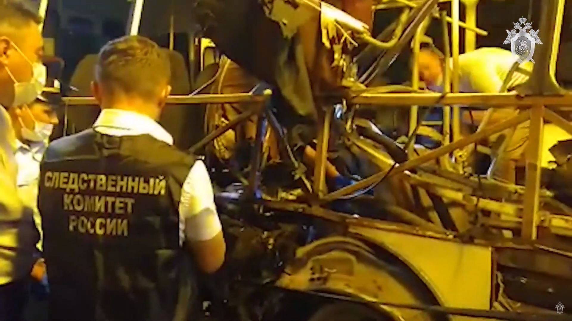 Un autobuz cu călători a explodat în stație, în Rusia. Doi oameni au murit