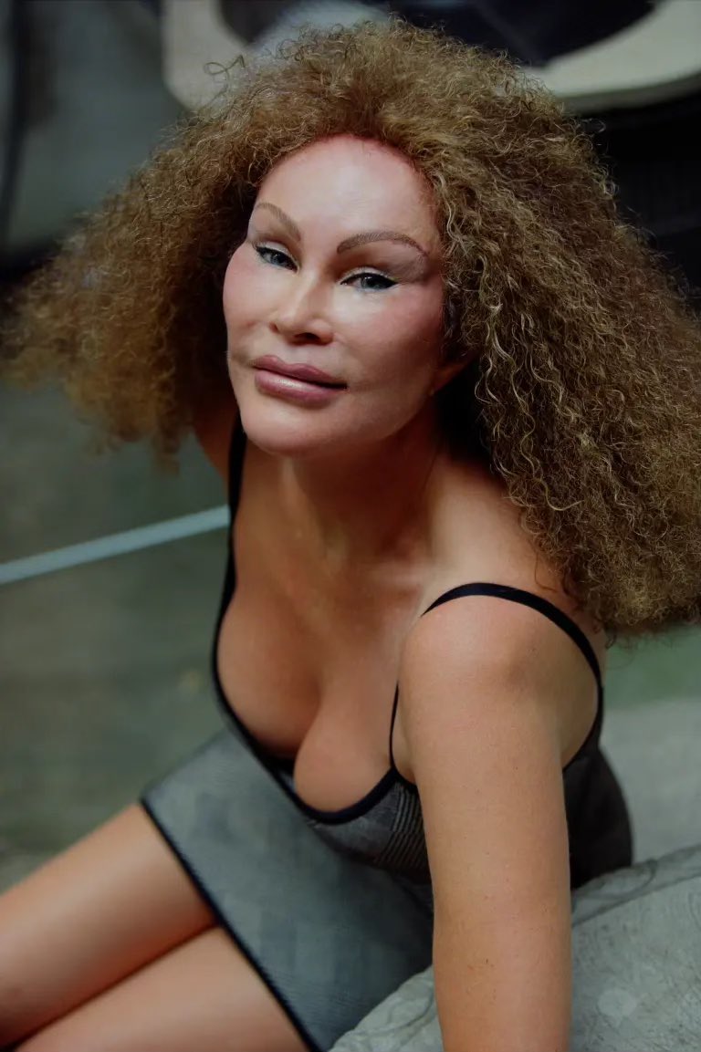 Jocelyn „Catwoman” Wildenstein a murit. Cea mai cunoscută victimă a chirurgiei plastice avea 84 de ani