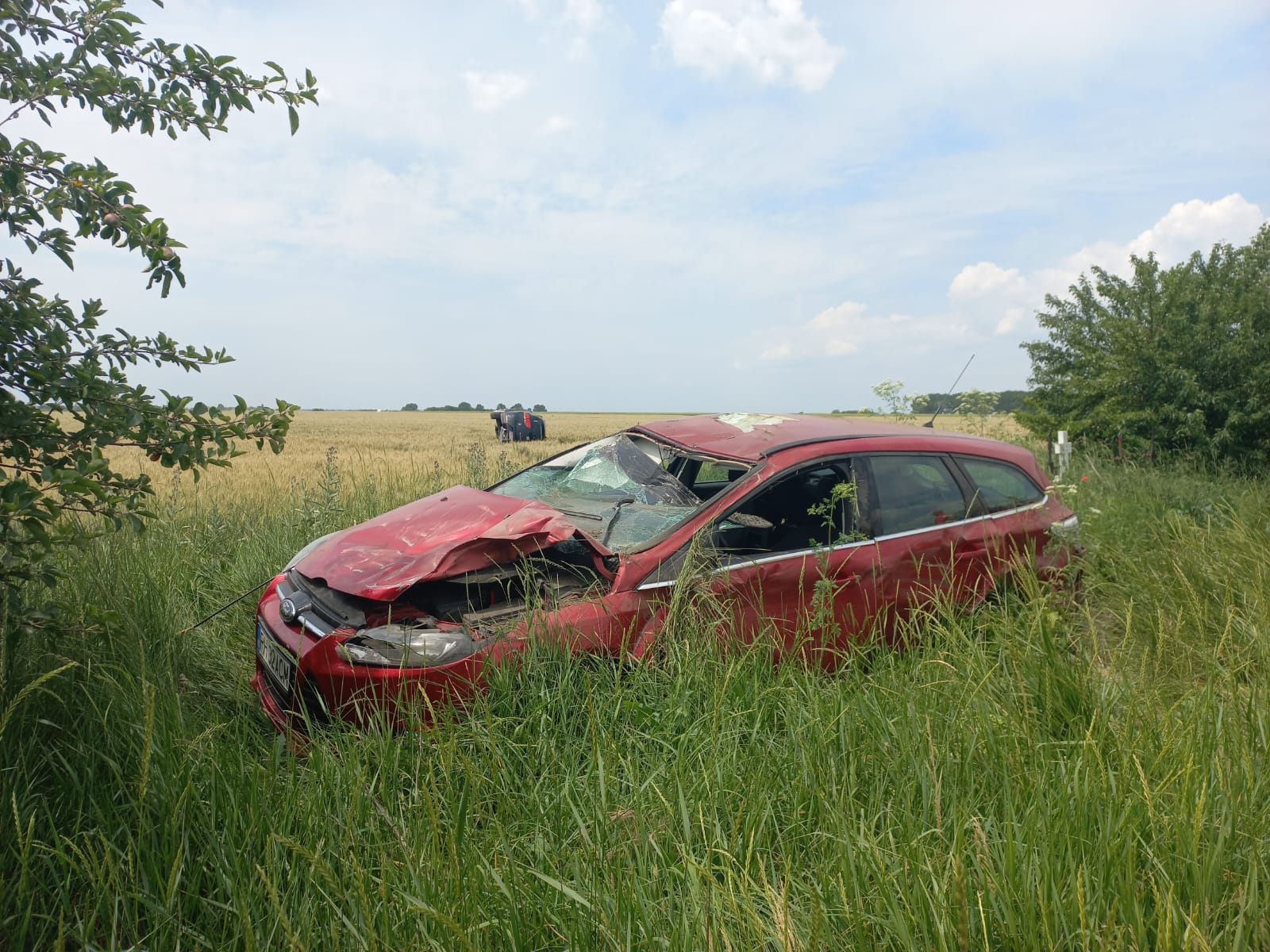 Accident grav cu șase răniți în Prahova. O fetiţă e în stare gravă, iar mama ei are un braț amputat
