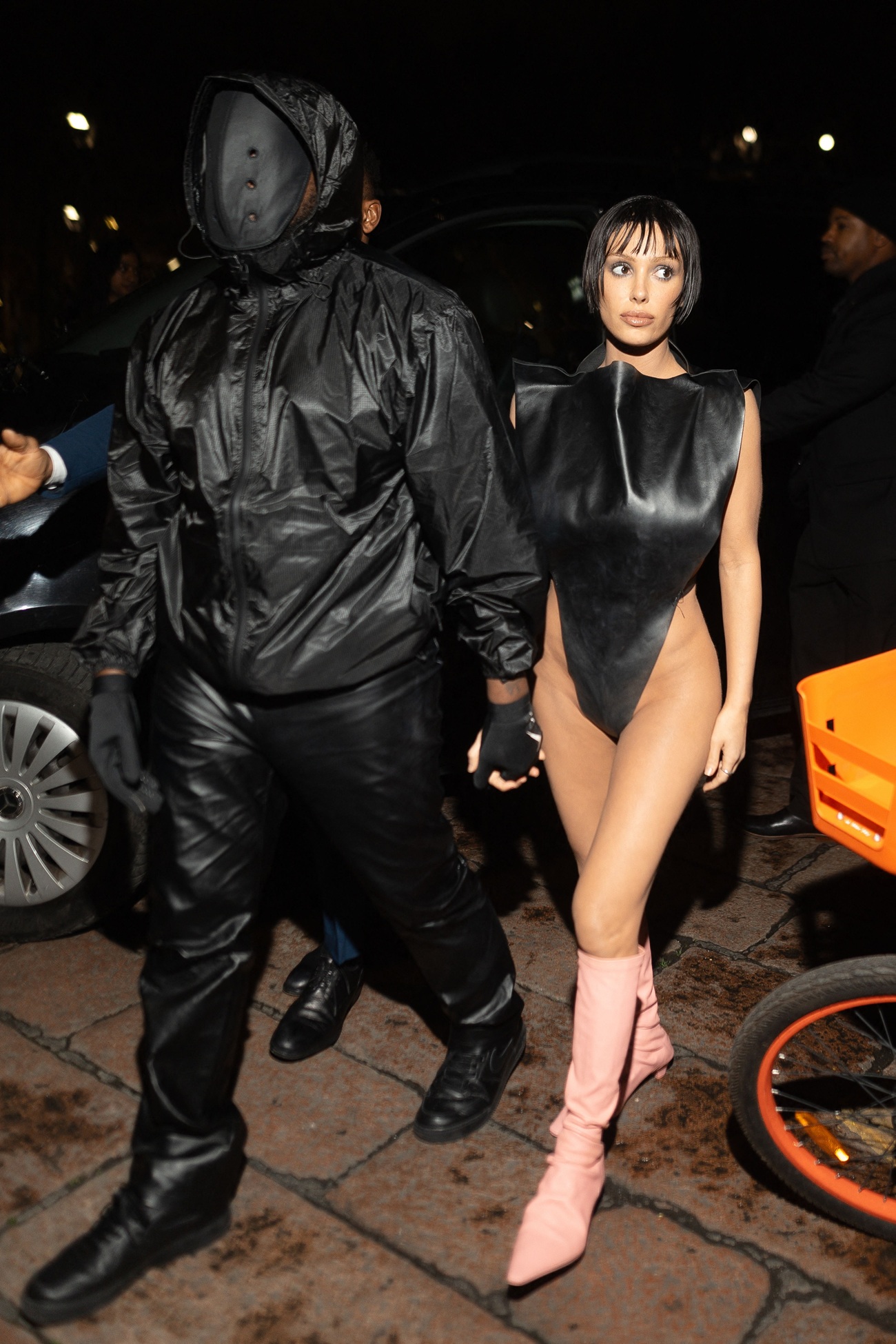 Cum s-au cunoscut Bianca Censori și Kanye West. Mesajul pe care rapper-ul i l-a trimis modelului înainte de divorțul lui de Kim Kardashian