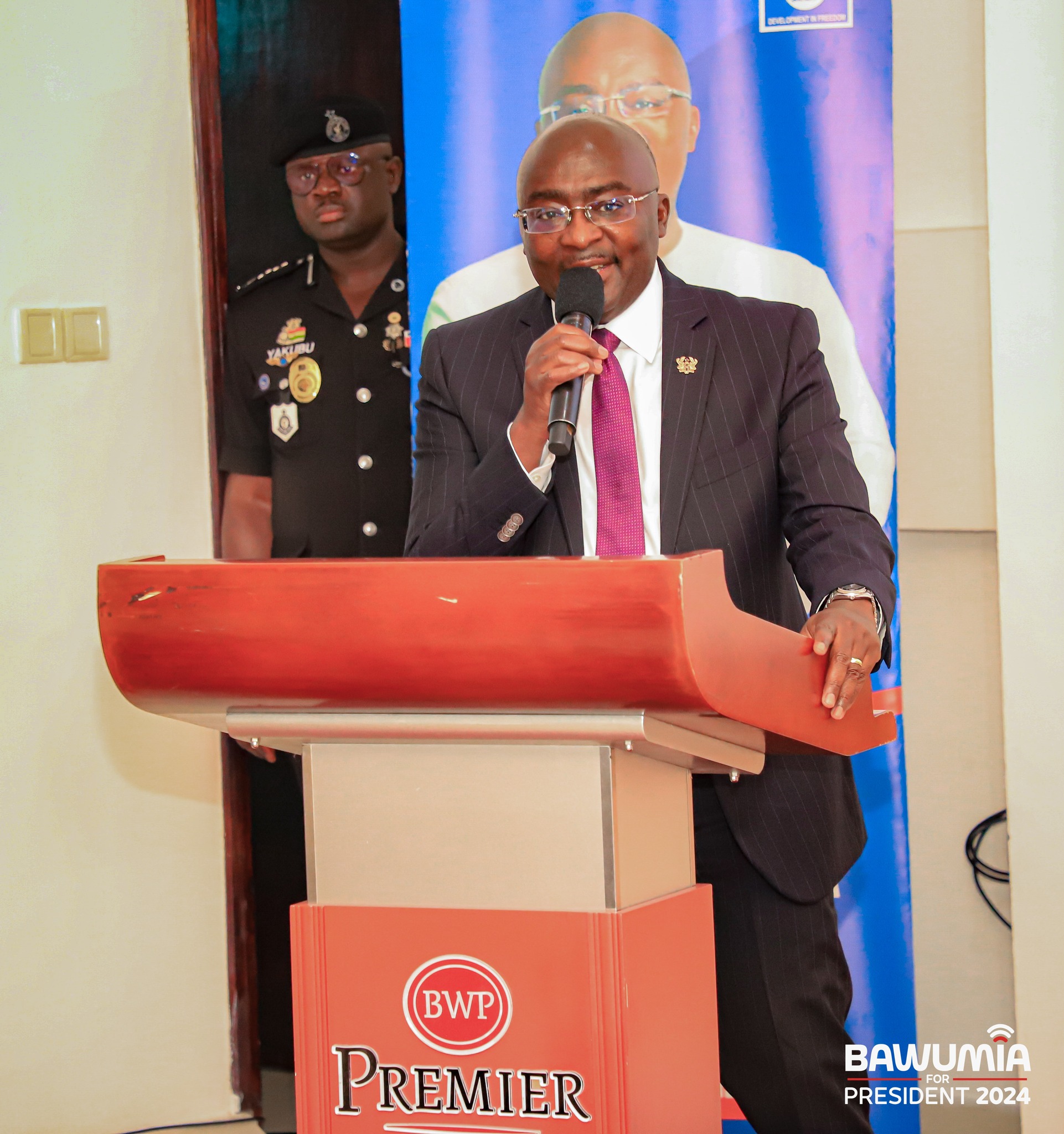 Dr Mahamudu Bawumia