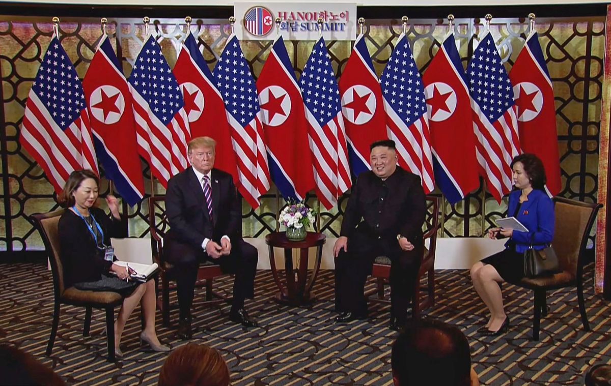 Donald Trump și Kim Jong-un s-au întâlnit la Hanoi. Mesajul președintelui american pentru omologul nord-coreean