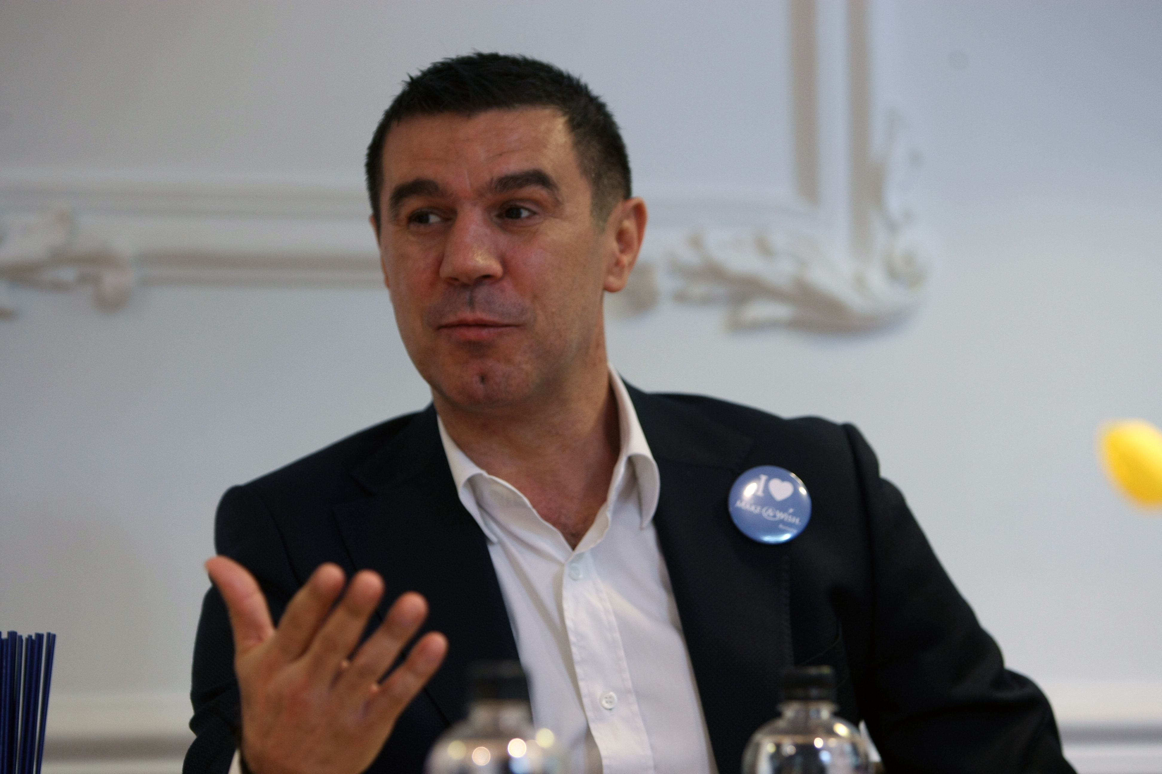 Dezvăluirile făcute de Mihai Leu despre soția sa: „Era în 1990. Într-un bistro din Leverkusen am văzut-o”. Anna nu e româncă