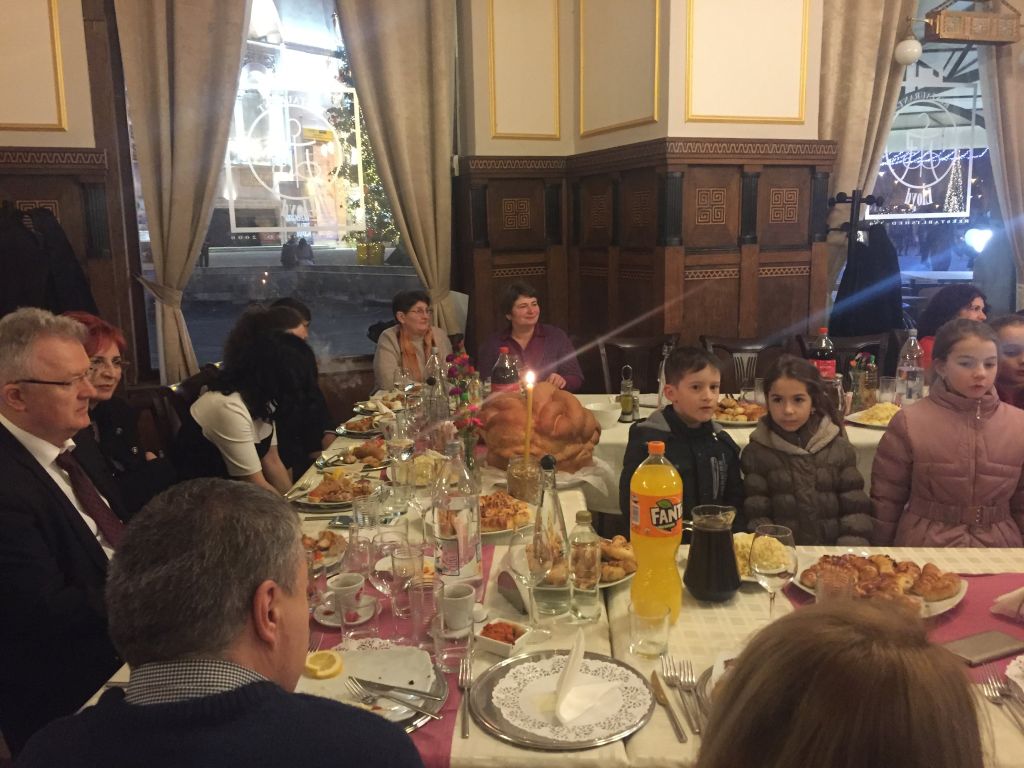 REPORTAJ: Sretan Božić! Badnjakul a arătat un an roditor pentru sârbii care celebrează Crăciunul pe rit vechi| FOTO&VIDEO