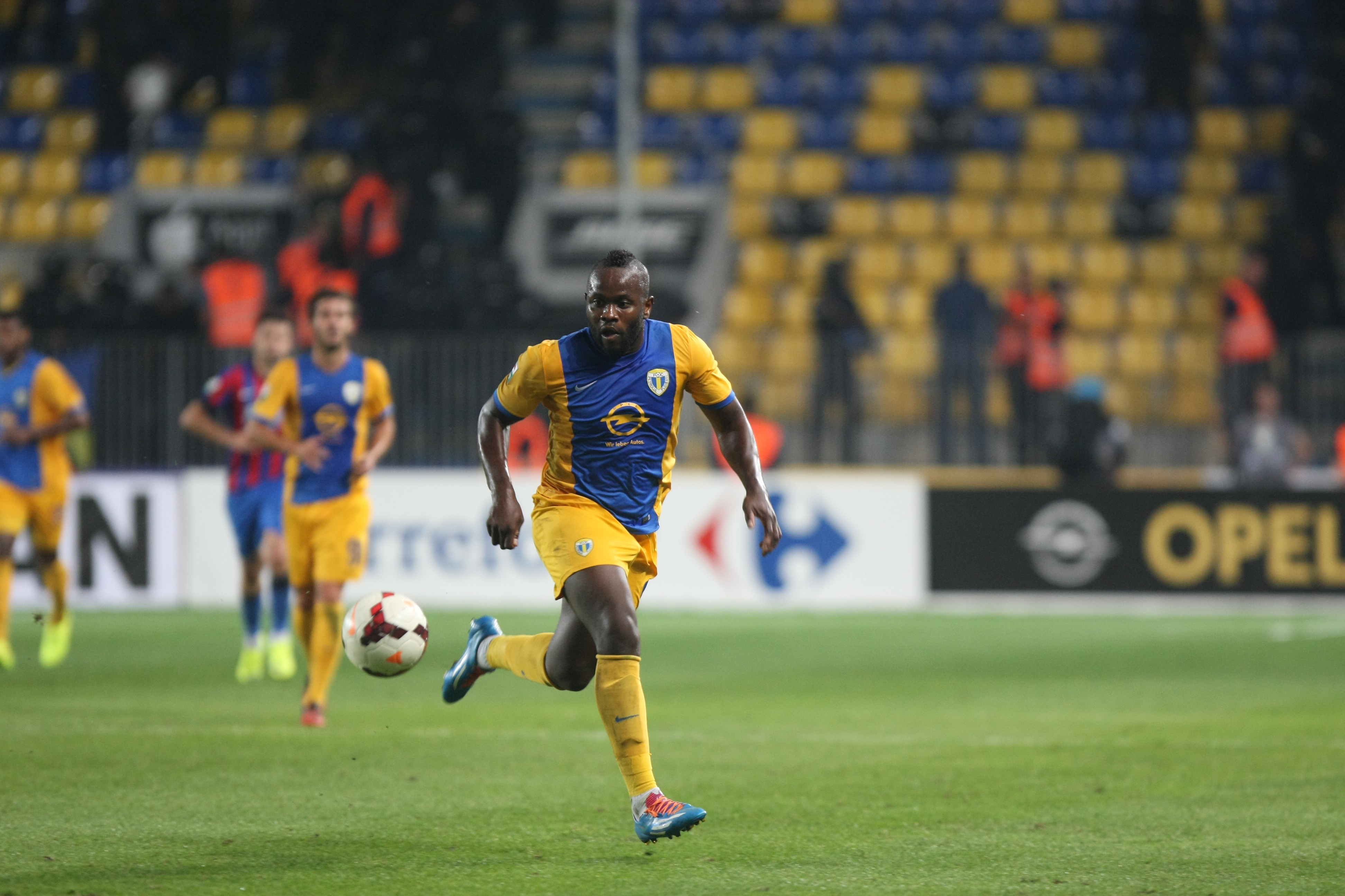 FOTO&VIDEO / Petrolul - Steaua 2-3. Meci senzaţional pe ”Ilie Oană”