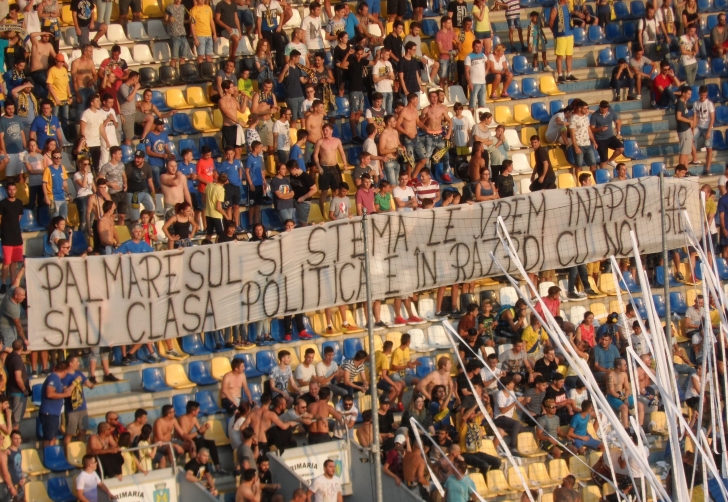 Petrolul Ploiești, încă un show! Peste 5.000 de oameni la meciul de liga a patra Prahova | FOTO&VIDEO