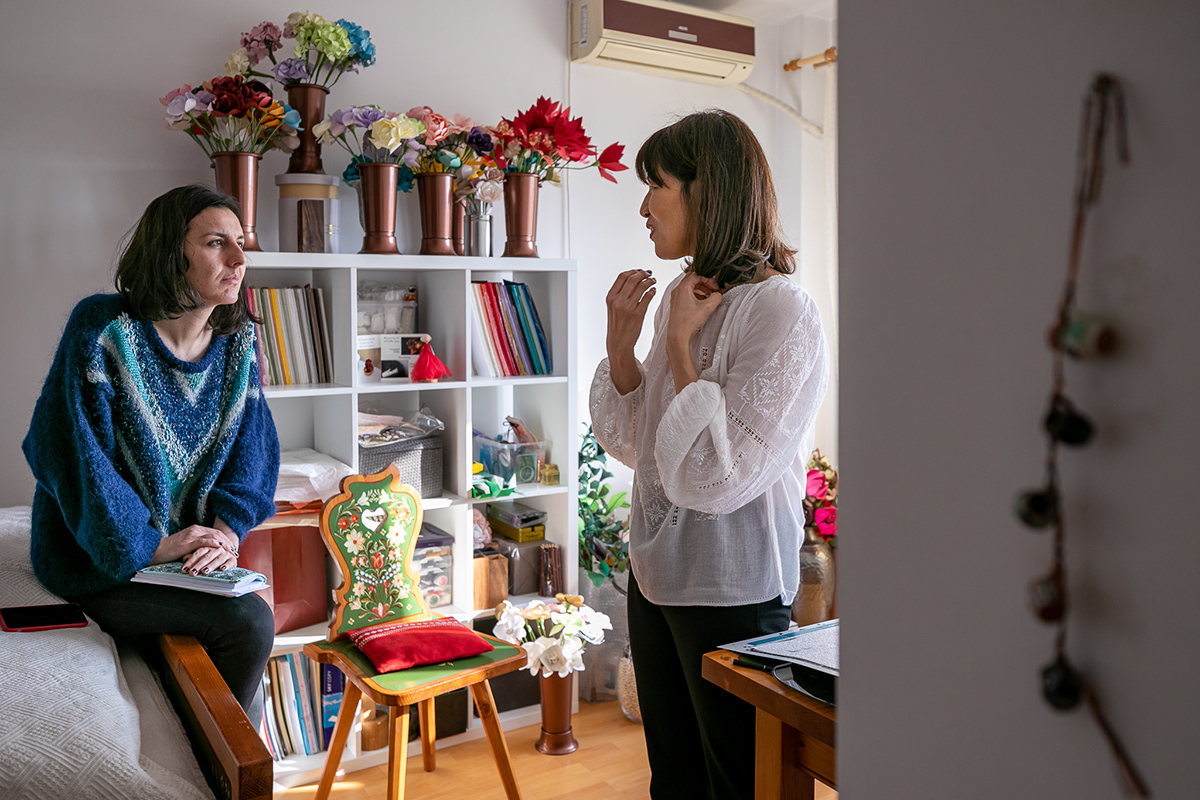 Confesiunea artistei japoneze care trăiește de 20 de ani în România: “Când am ajuns aici, toată lumea îmi cerea numărul de telefon și mă întreba ce salariu am!”