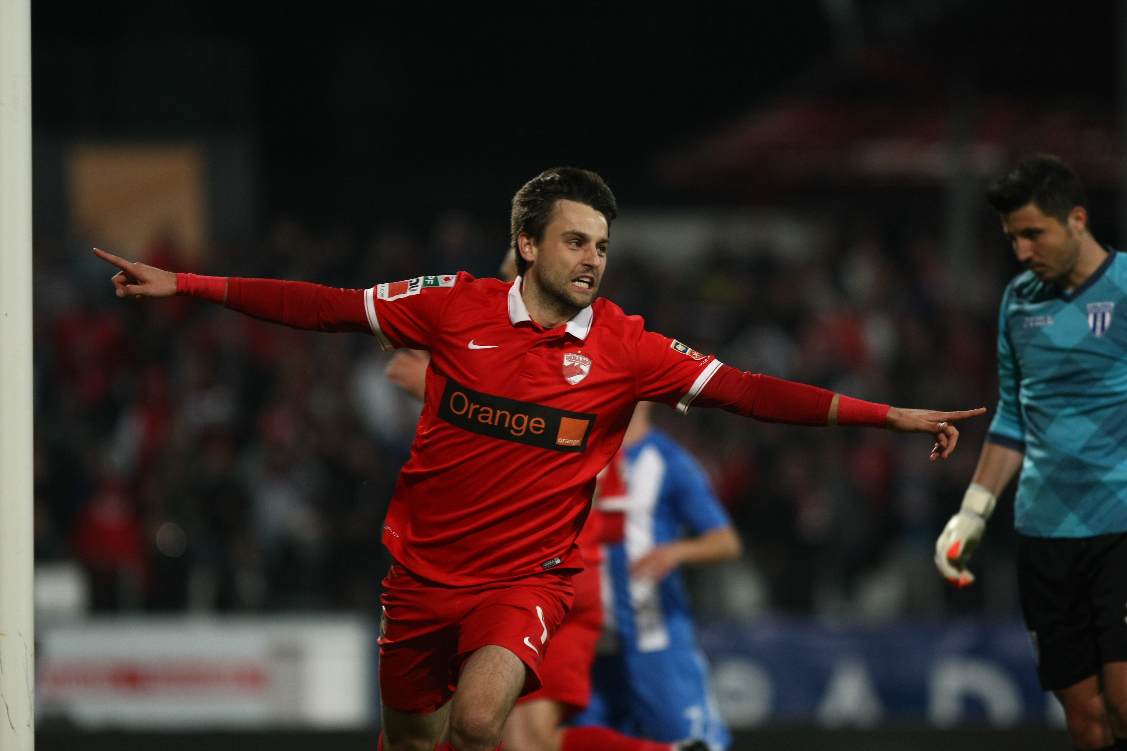 VIDEO&FOTO / LIGA I: Dinamo - CS Universitatea Craiova 1-1