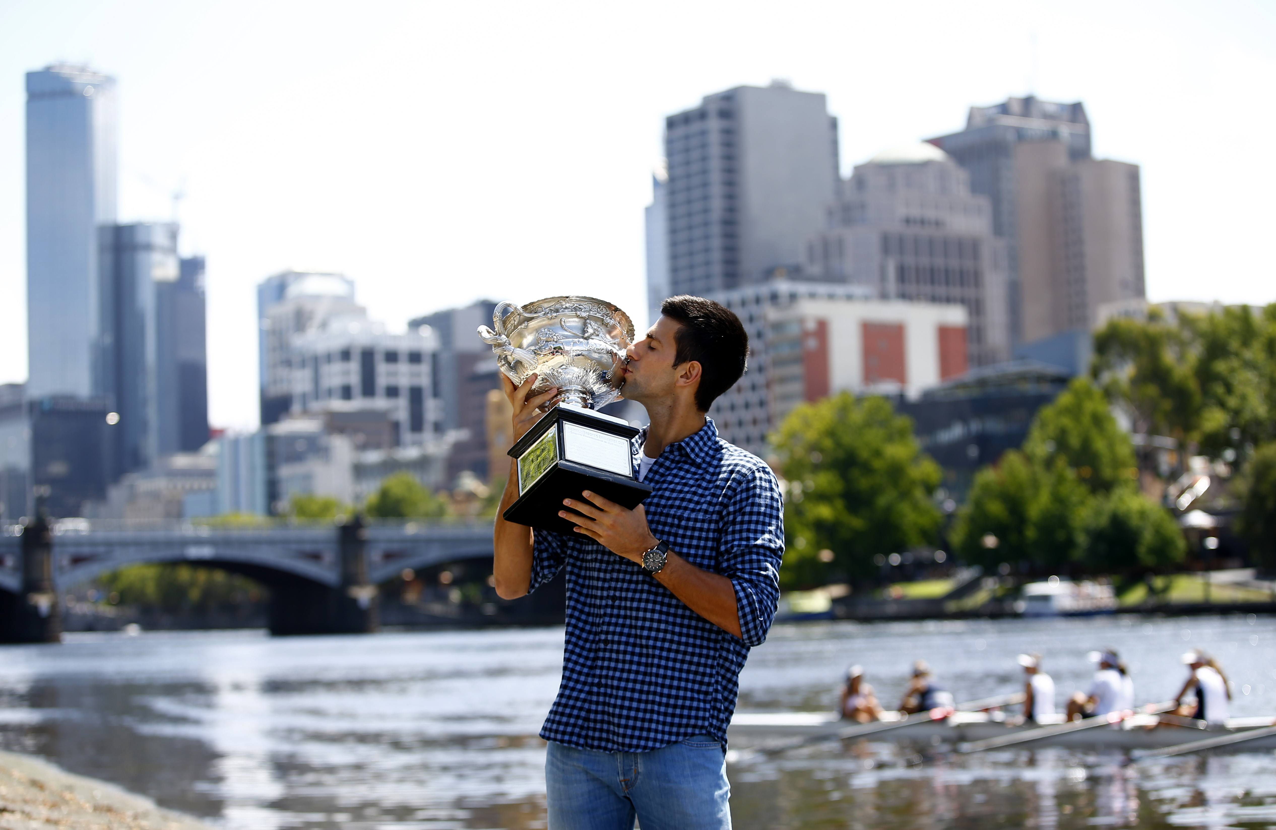 Ole, ole, ce pupic îi dă Nole! Djokovici a desfăcut șampania, după succesul de la Melbourne / GALERIE FOTO