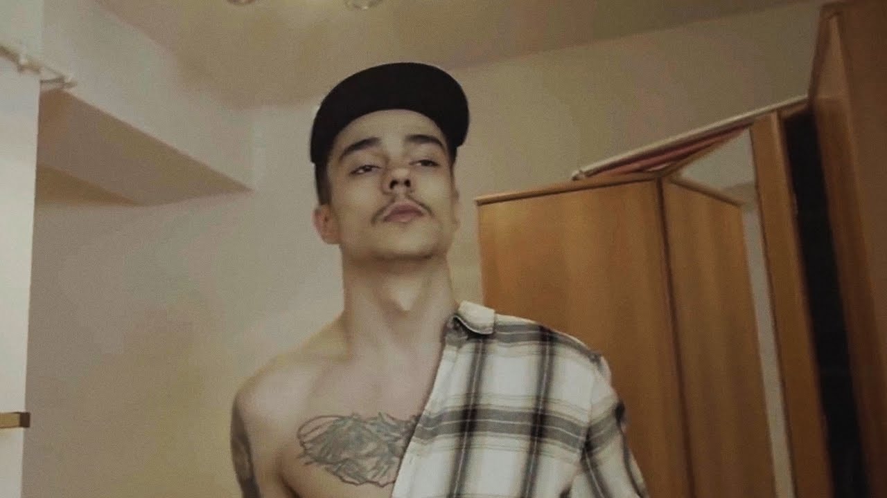 Jianu, un rapper român, a fost prins în flagrant într-un taxi din București și a recunoscut imediat