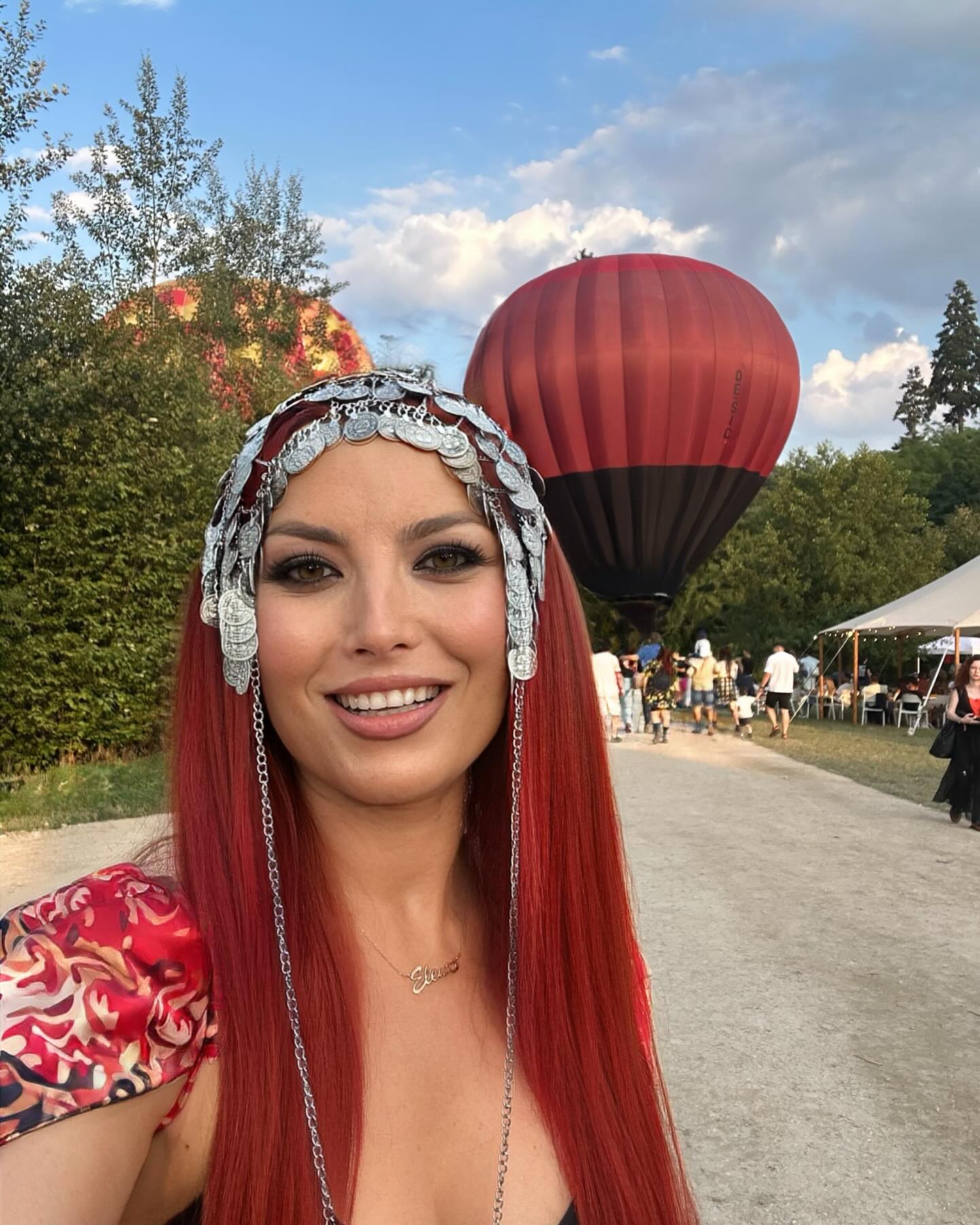 Cum a apărut Elena Gheorghe la Electric Castle 2025. „O exista ținută mai oribilă!? Fără gust ești!”