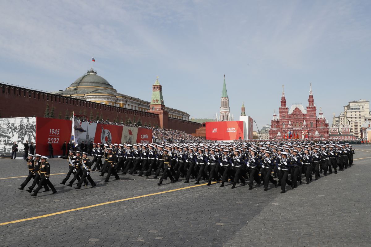 Pregătiri pentru parada de Ziua Victoriei, la Moscova. Armata a scos sute de soldați și vehicule militare pe străzi