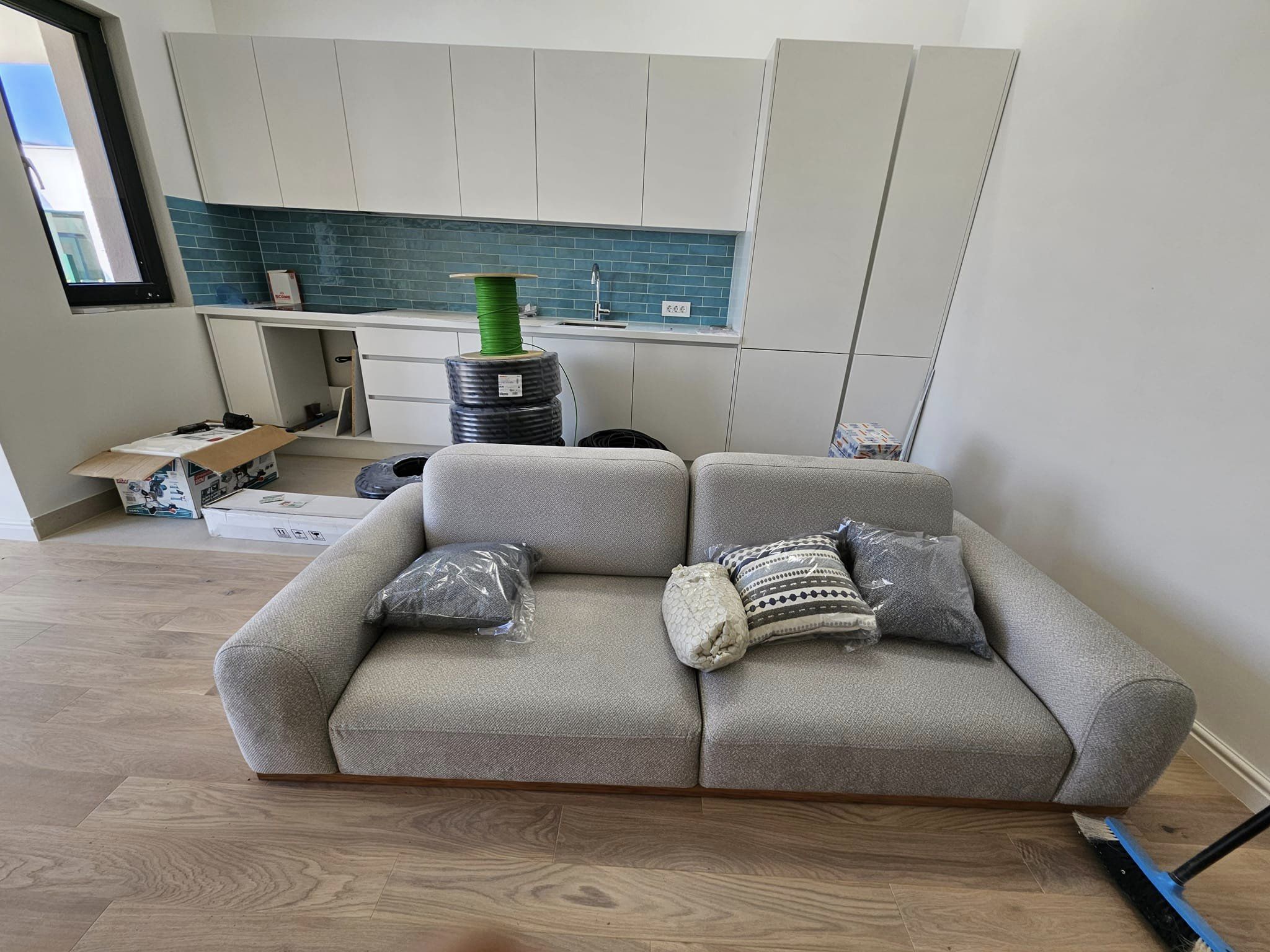 Imagini cu casa construită de Mihai Neșu pentru copiii cu nevoi speciale. „Nu e ușor să fii mereu pe șantier”