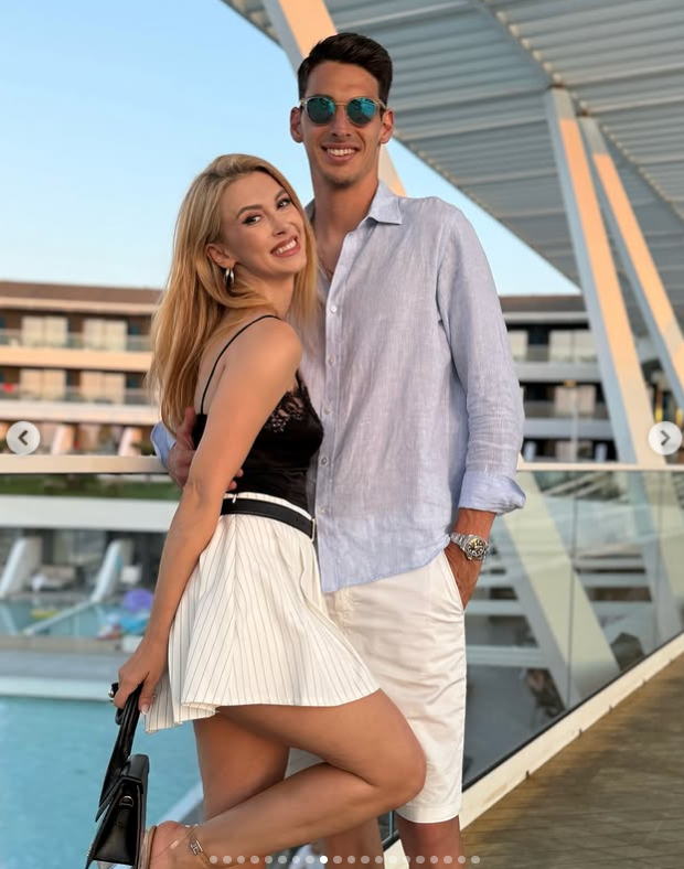 Andreea Bălan și Victor Cornea, într-o nouă escapadă romantică. Ce destinație au ales cei doi. „Unde este iubire, acolo este familie”