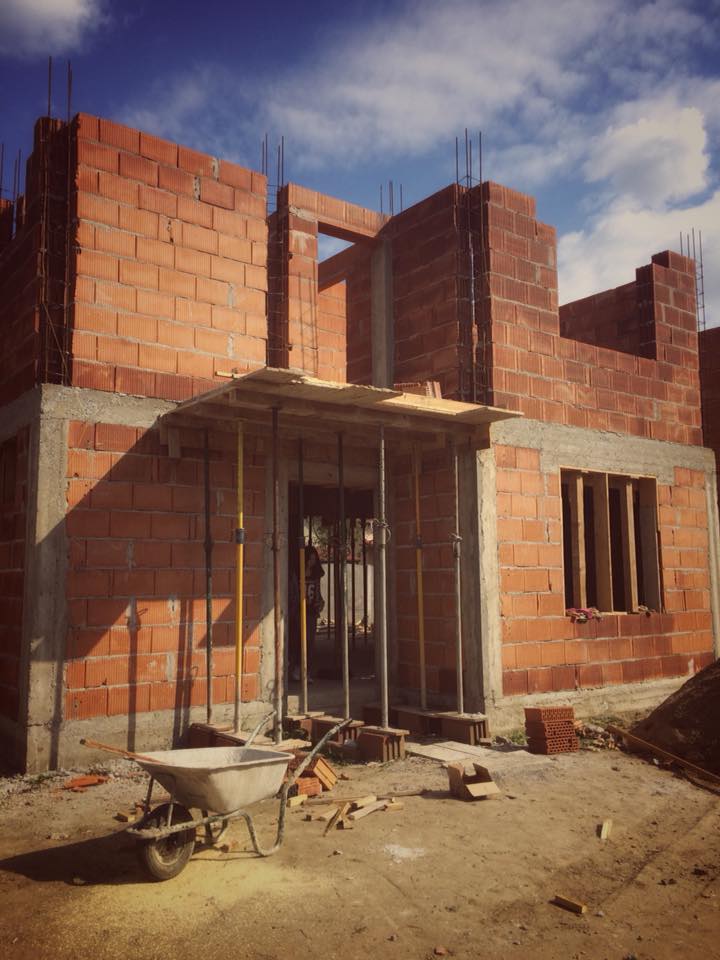 Cum arată casa din Timișoara a fostei neveste a lui Răzvan Simion. N-o să crezi în ce stadiu sunt lucrările | FOTO