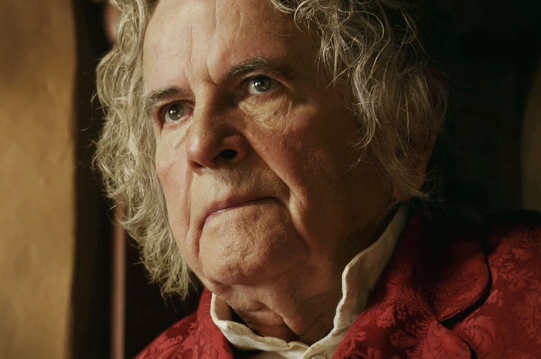 Actorul Ian Holm, care a interpretat rolul lui Bilbo Baggins în Stăpânul Inelelor, a murit la 88 de ani