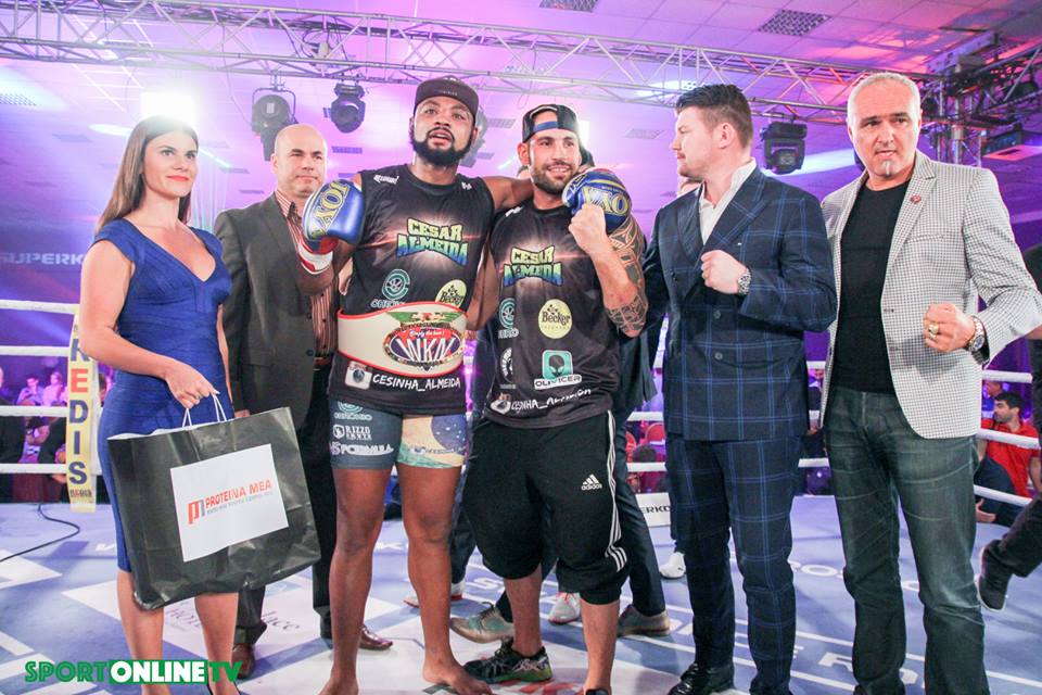 SUPERKOMBAT: Cesar Almeida este noul campion mondial la categoria semigrea! REZULTATE, GALERIE FOTO&VIDEO