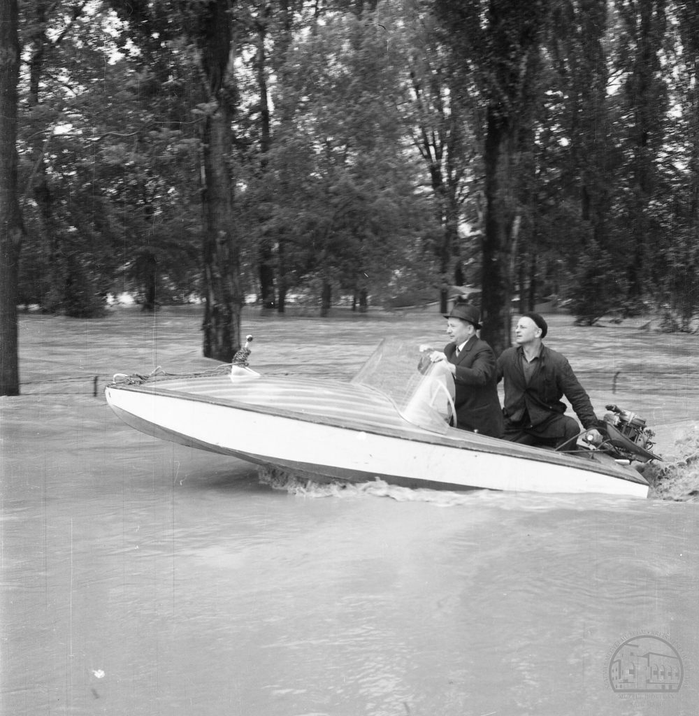 Inundațiile catastrofale din mai 1970. A plouat în Transilvania cât să acopere toată România cu un strat de opt centimetri de apă