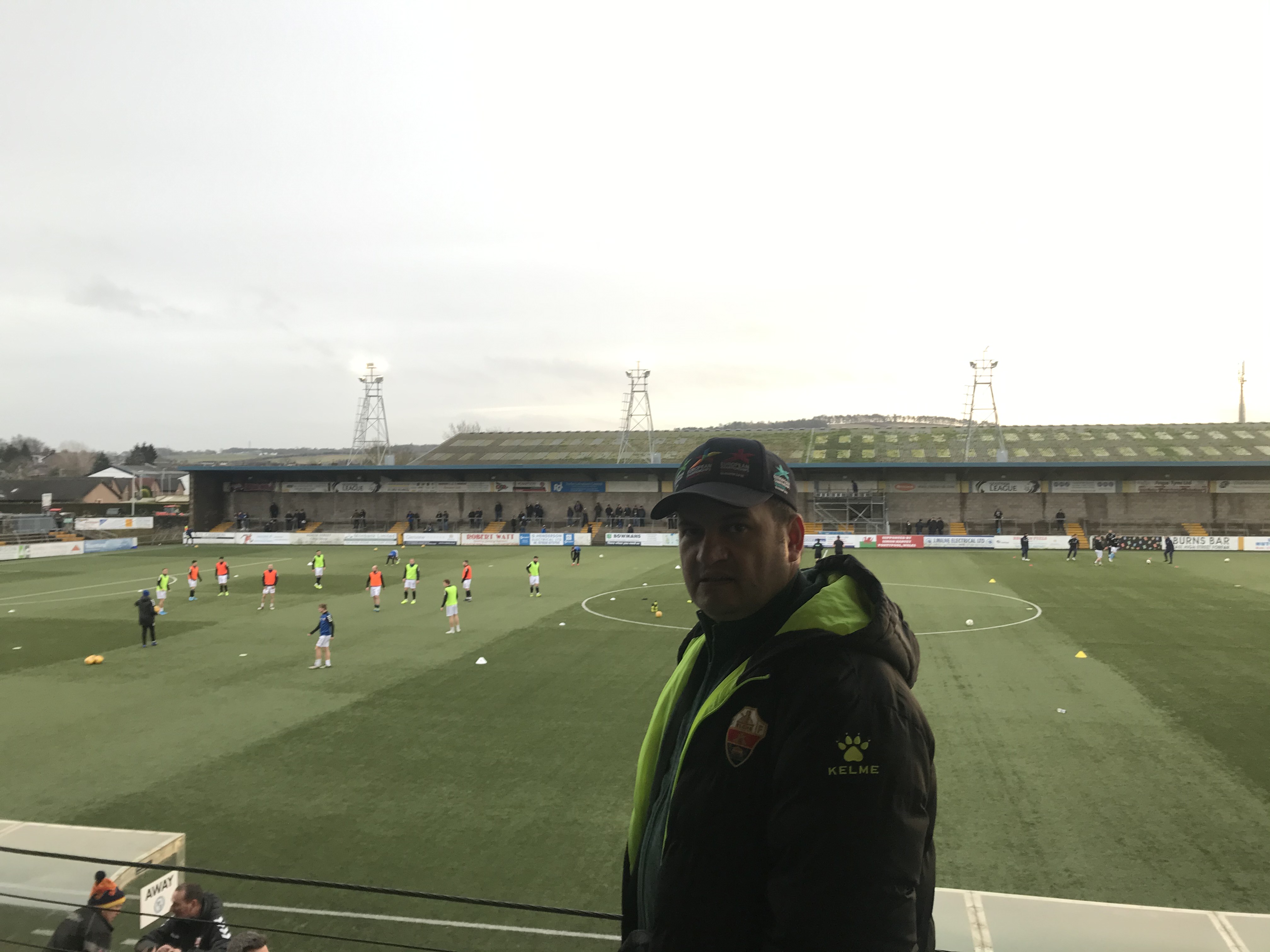 Turism și sport în Scoția. De la universitatea unde s-au îndrăgostit William și Kate, la clubul de fotbal vechi de 135 de ani, unde am găsit un fost jucător de la FC Botoșani! „Nu m-am adaptat în Moldova”