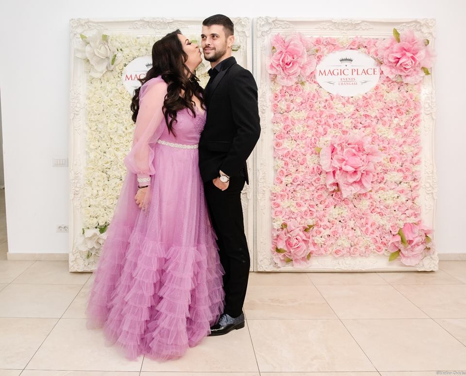 Cum s-a îmbrăcat Oana Roman la petrecerea ei de 43 de ani. Cea mai spectaculoasă ținută | FOTO