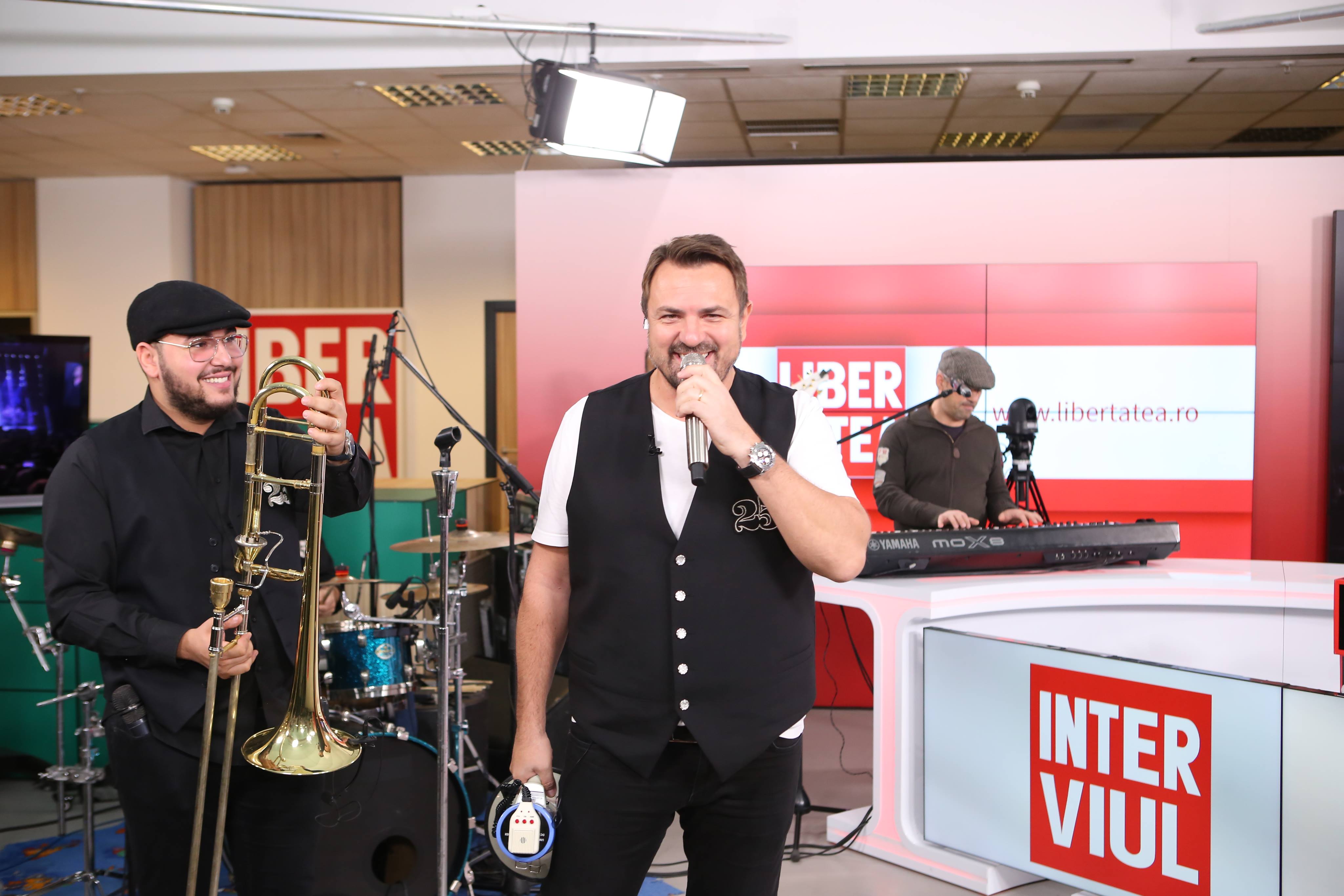VIDEO / Show de senzație la Libertatea! Horia Brenciu a cântat în studioul Ringier