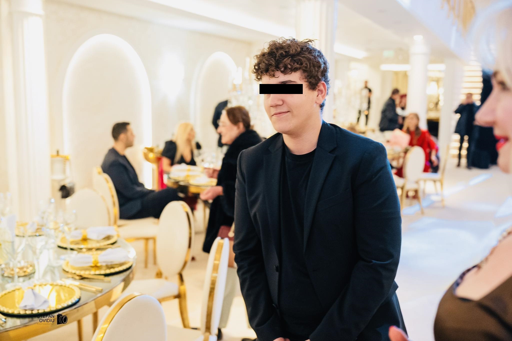 Fiul Marei Bănică, bătut cu picioarele de un profesor la școală. Jurnalista a cerut ordin de protecție pentru Dima