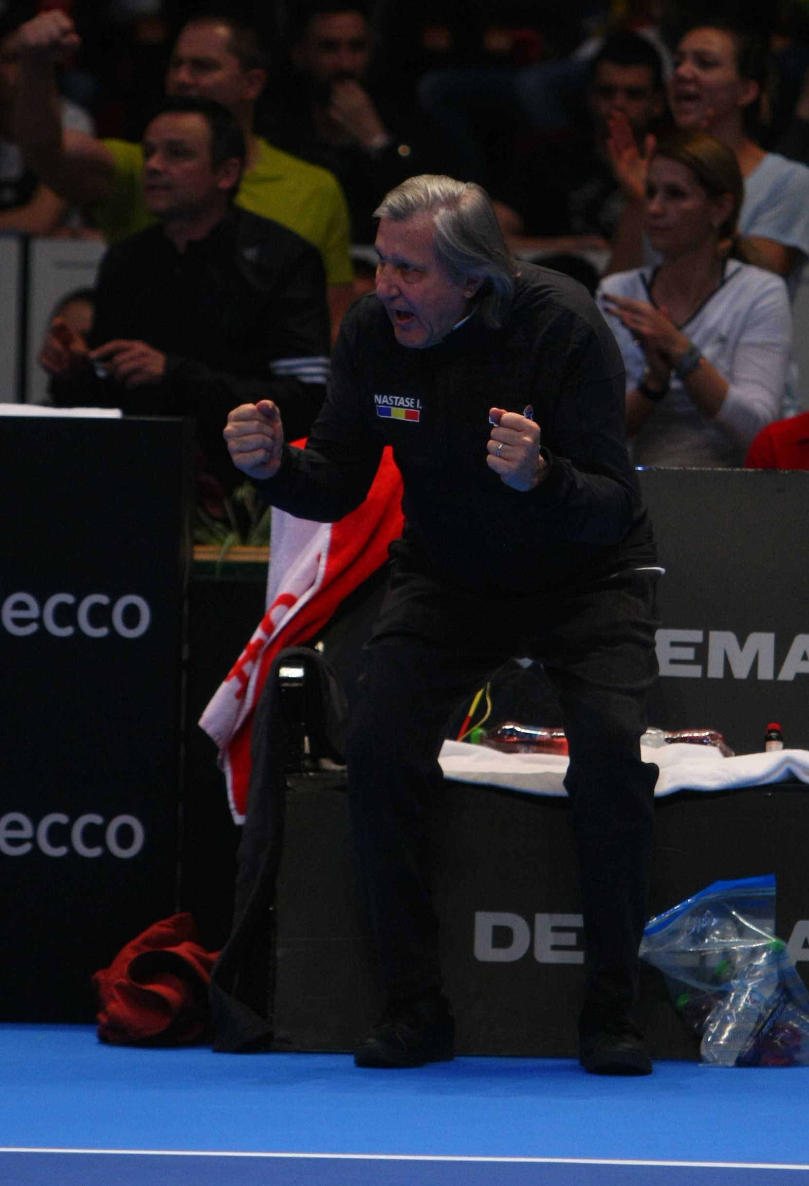 România a fost învinsă de Belgia, în primul tur al Grupei Mondiale II din Fed Cup. Irina Begu a jucat la simplu, dar a pierdut în setul decisiv. Reacții  | FOTO & VIDEO